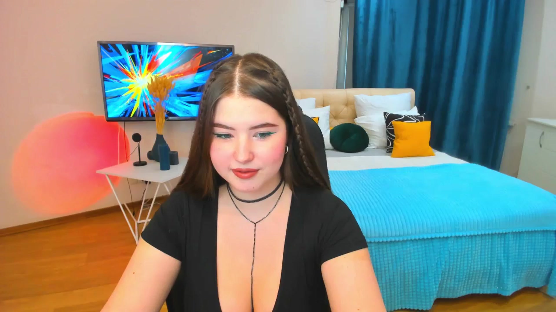 Gallery image thumbnail from AdmireMyEyes's myfreecams stream on, 12/07/2023, 12:16 image 9 of 20
