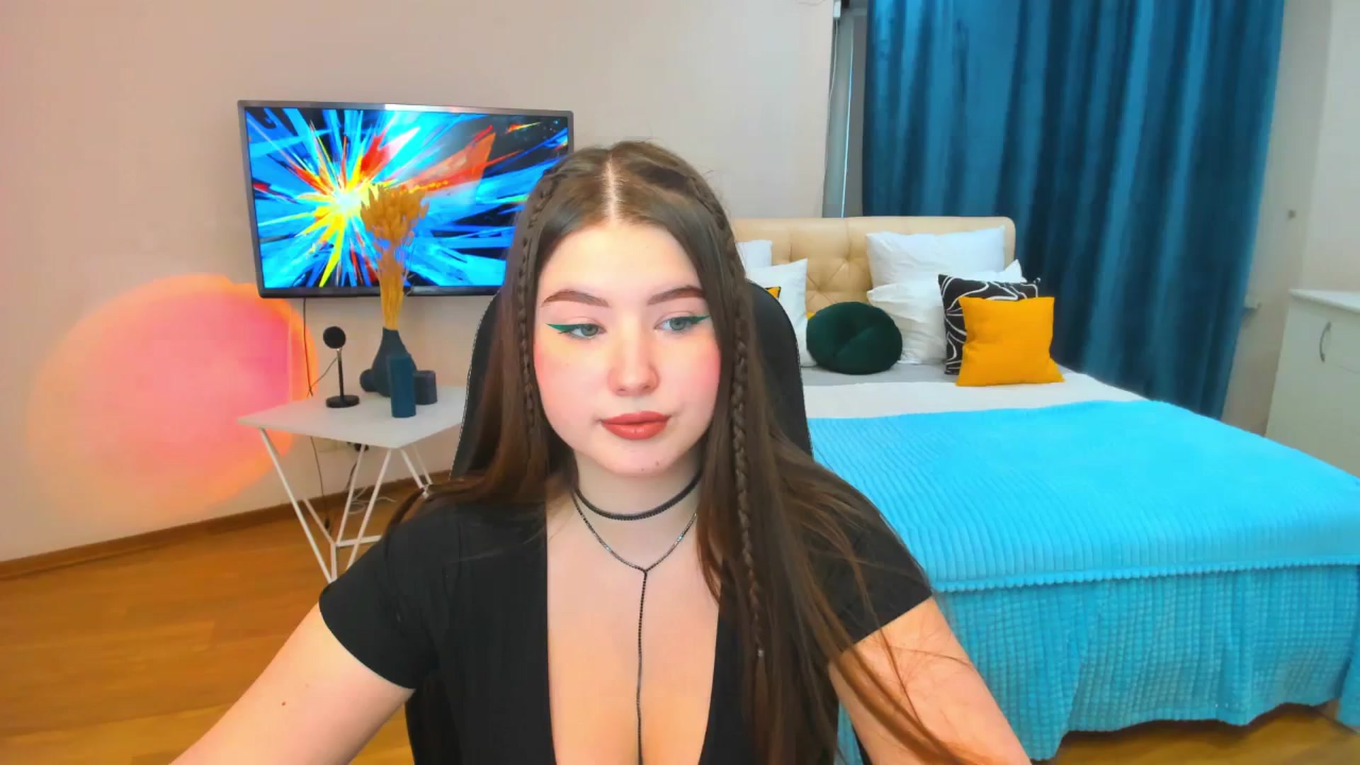 Gallery image thumbnail from AdmireMyEyes's myfreecams stream on, 12/07/2023, 12:16 image 6 of 20