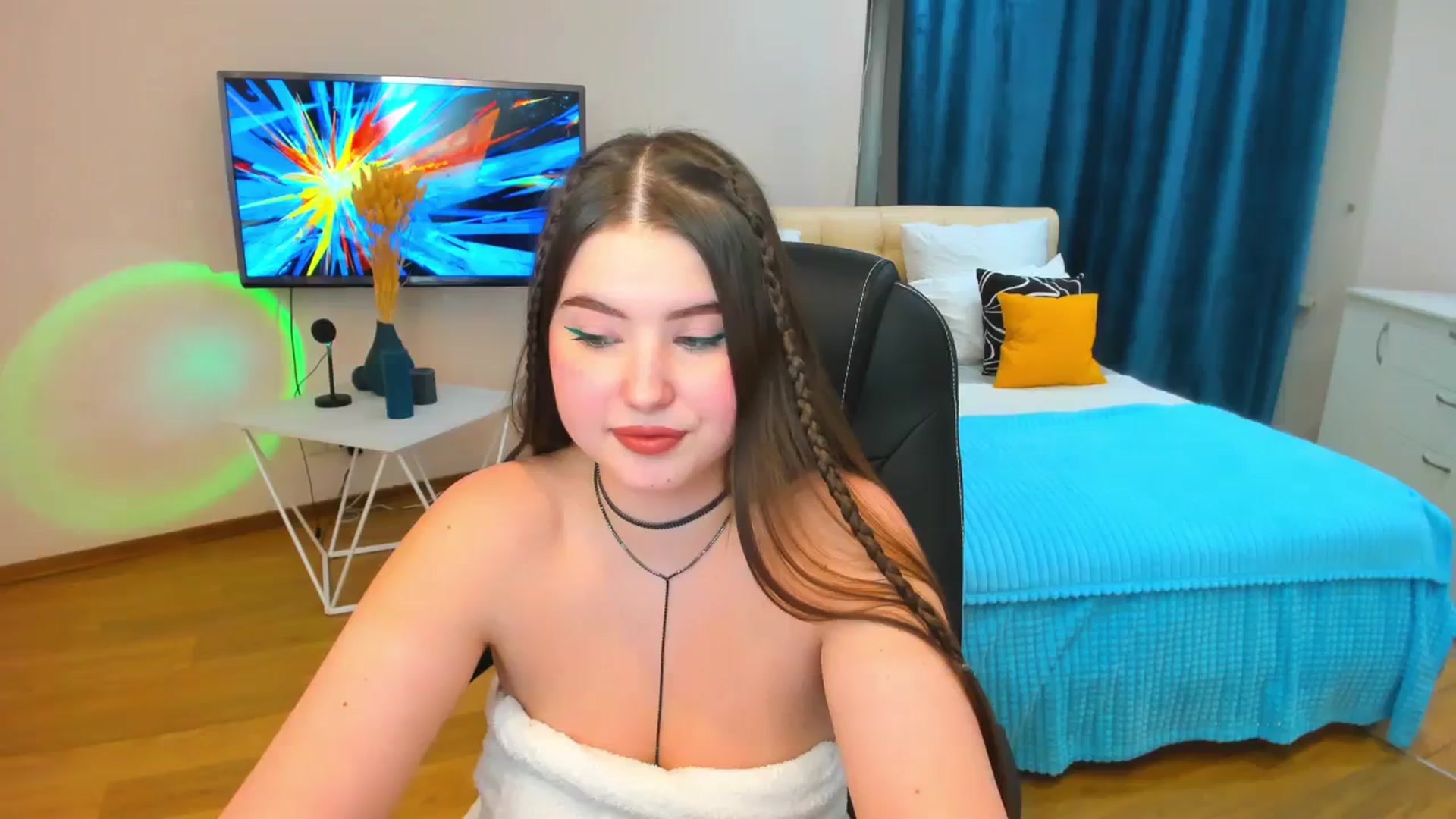 Gallery image thumbnail from AdmireMyEyes's myfreecams stream on, 12/07/2023, 14:48 image 19 of 20