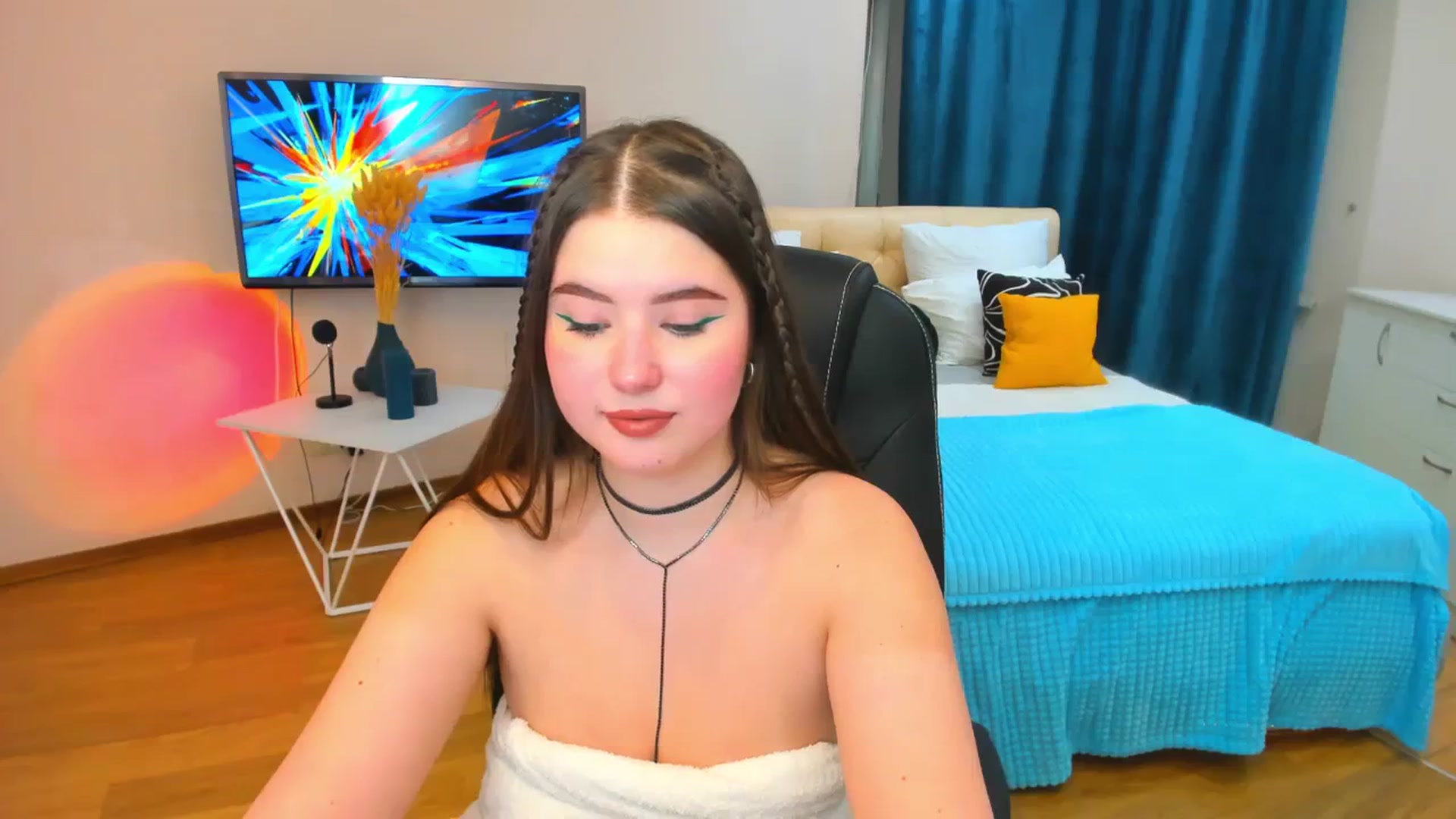 Gallery image thumbnail from AdmireMyEyes's myfreecams stream on, 12/07/2023, 15:24 image 4 of 20