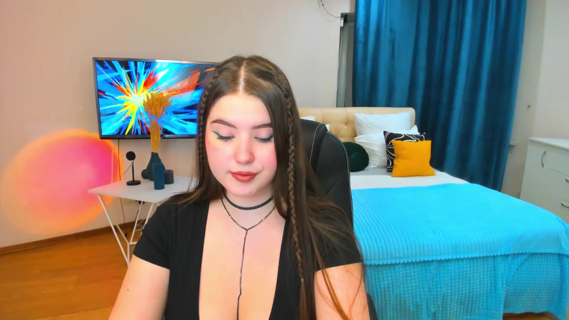Gallery image thumbnail from AdmireMyEyes's myfreecams stream on, 12/07/2023, 16:46 image 2 of 20
