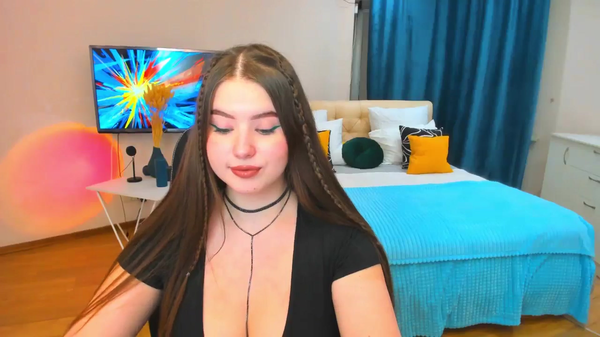 Gallery image thumbnail from AdmireMyEyes's myfreecams stream on, 12/07/2023, 17:59 image 4 of 20