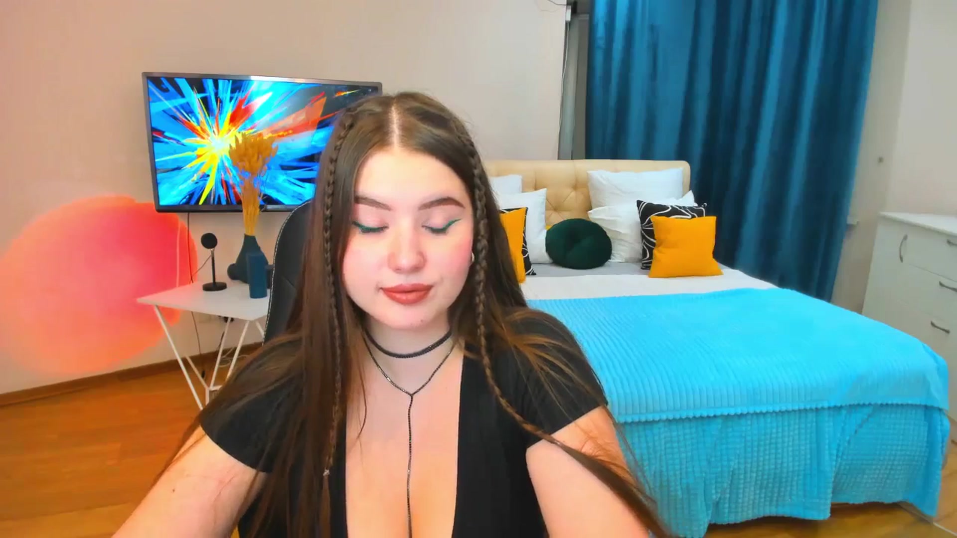 Gallery image thumbnail from AdmireMyEyes's myfreecams stream on, 12/07/2023, 17:59 image 6 of 20