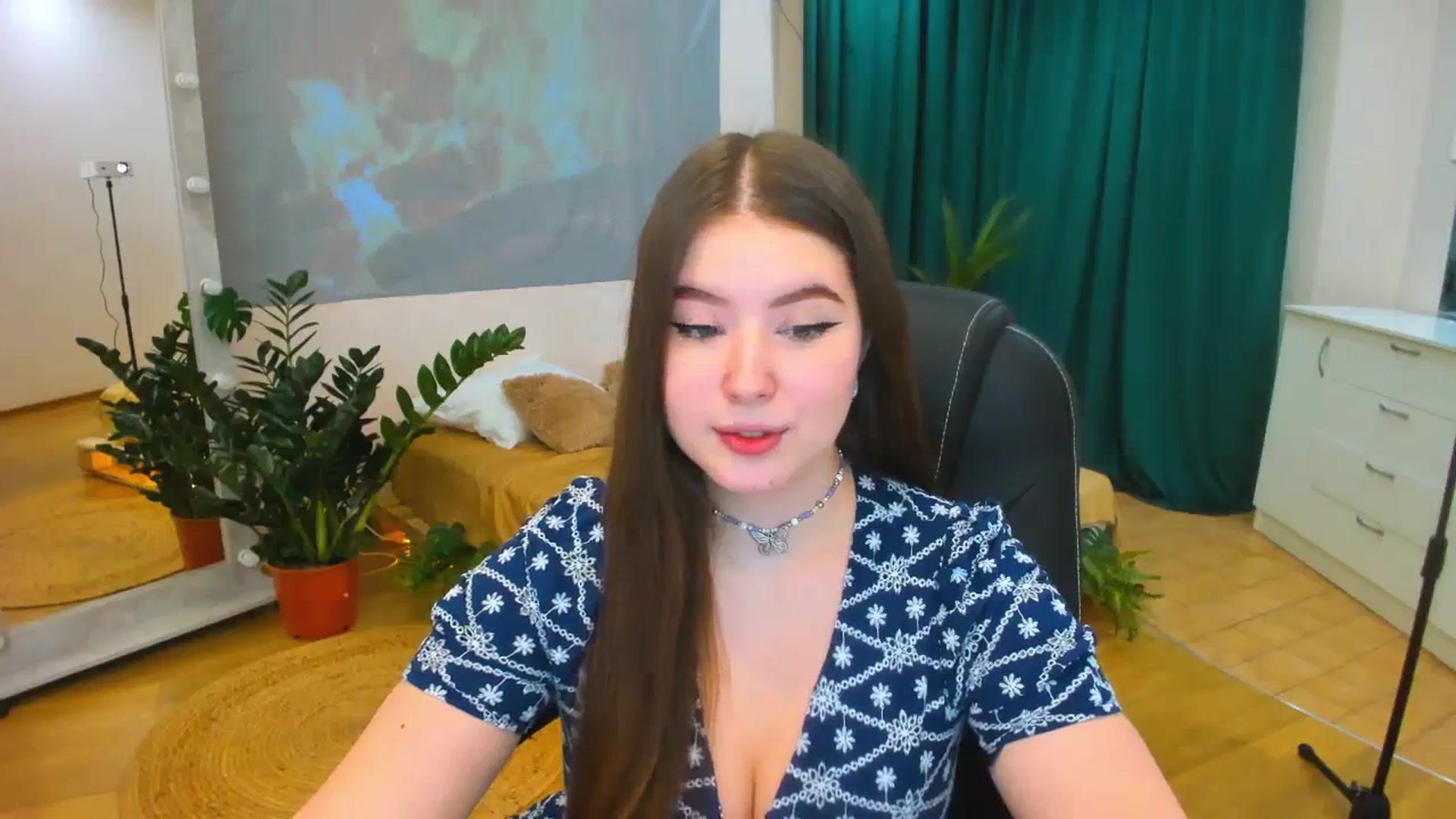 Gallery image thumbnail from AdmireMyEyes's myfreecams stream on, 12/12/2023, 10:44 image 3 of 20