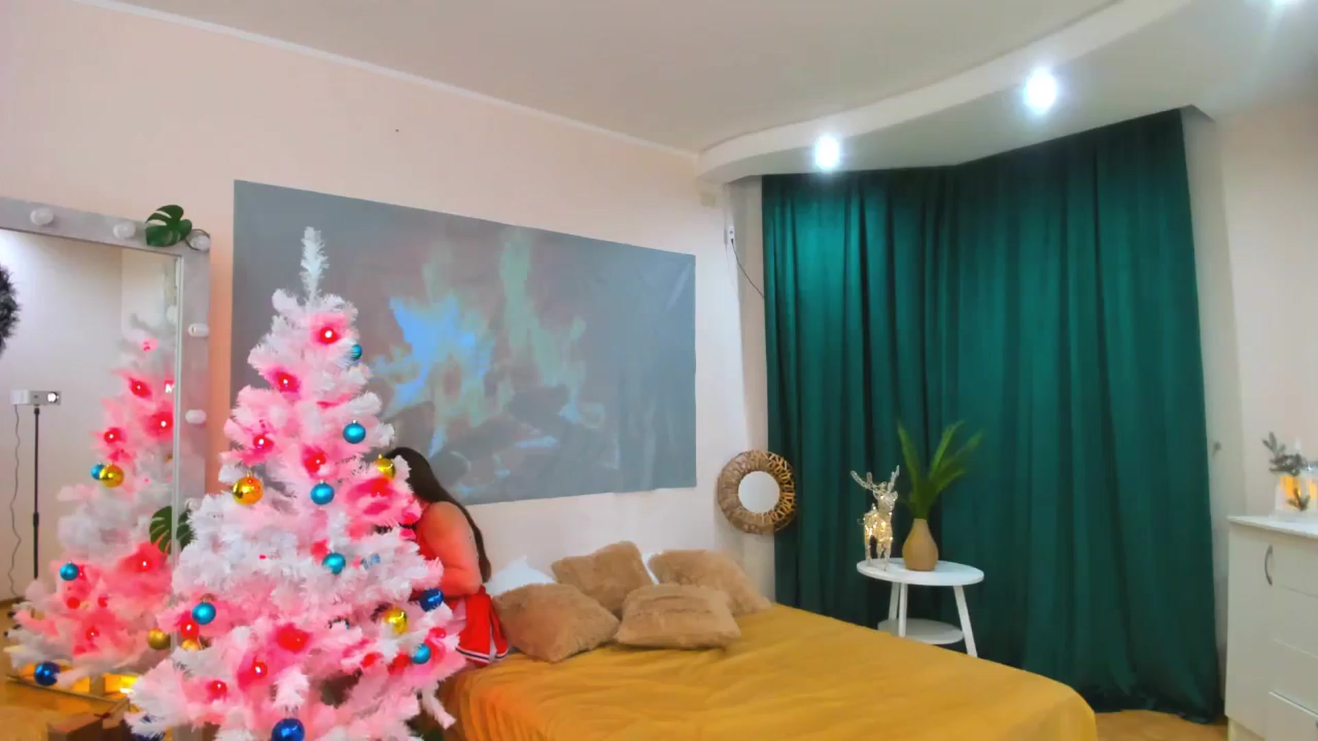 Gallery image thumbnail from AdmireMyEyes's myfreecams stream on, 12/15/2023, 08:53 image 14 of 20
