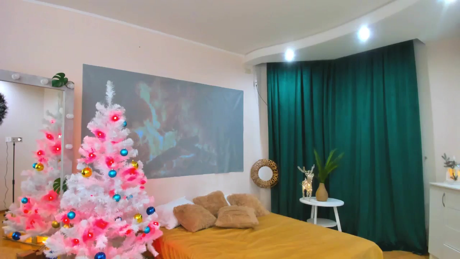 Gallery image thumbnail from AdmireMyEyes's myfreecams stream on, 12/15/2023, 08:53 image 16 of 20
