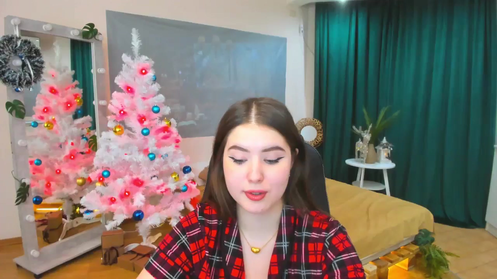 Gallery image thumbnail from AdmireMyEyes's myfreecams stream on, 12/24/2023, 09:47 image 14 of 20