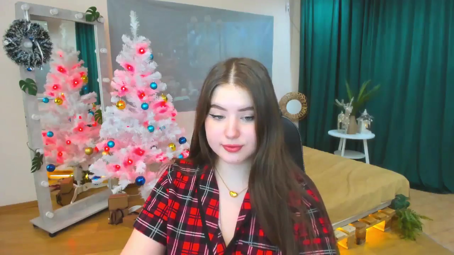 Gallery image thumbnail from AdmireMyEyes's myfreecams stream on, 12/24/2023, 09:47 image 2 of 20