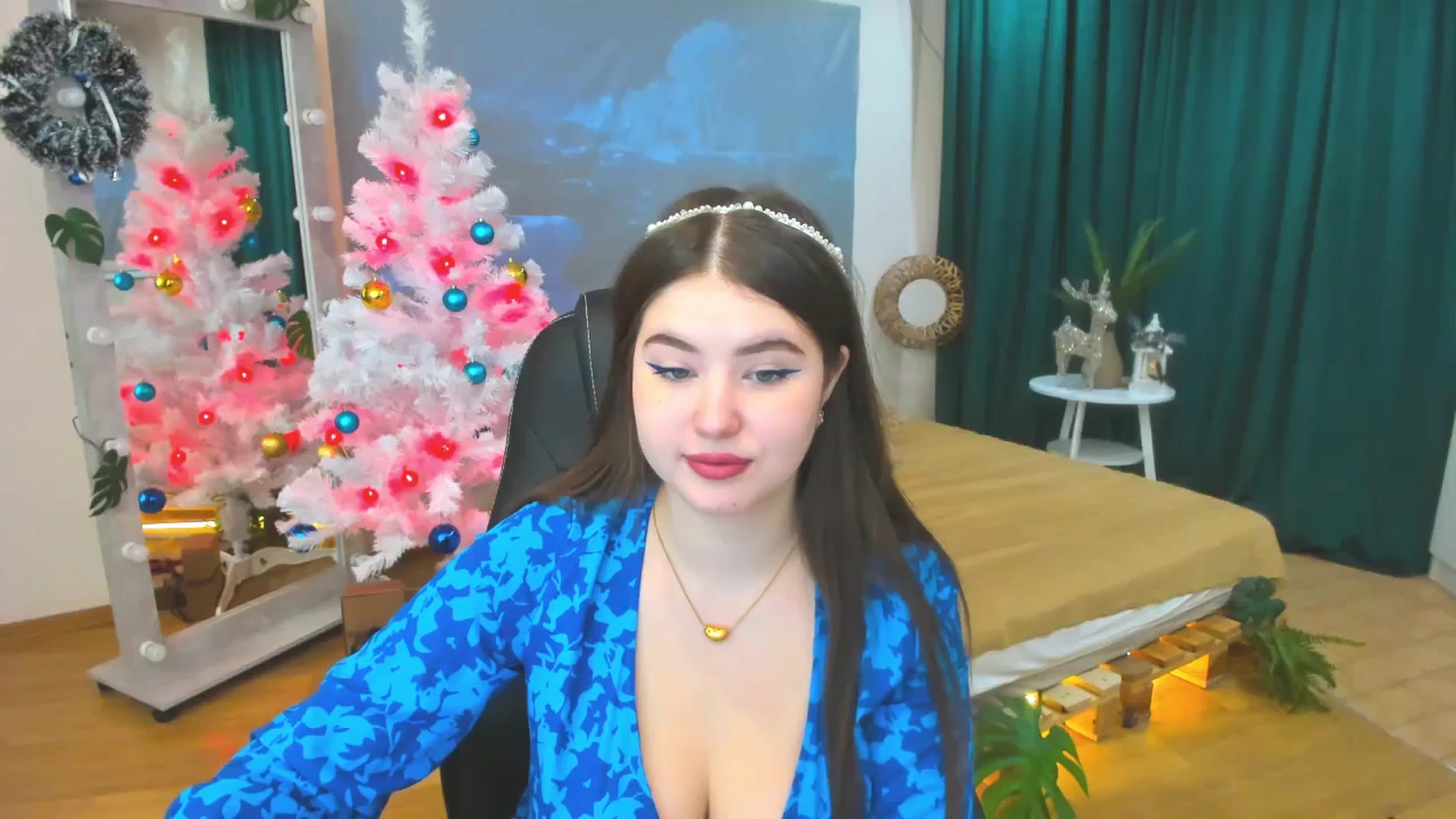 Gallery image thumbnail from AdmireMyEyes's myfreecams stream on, 12/26/2023, 05:02 image 3 of 20