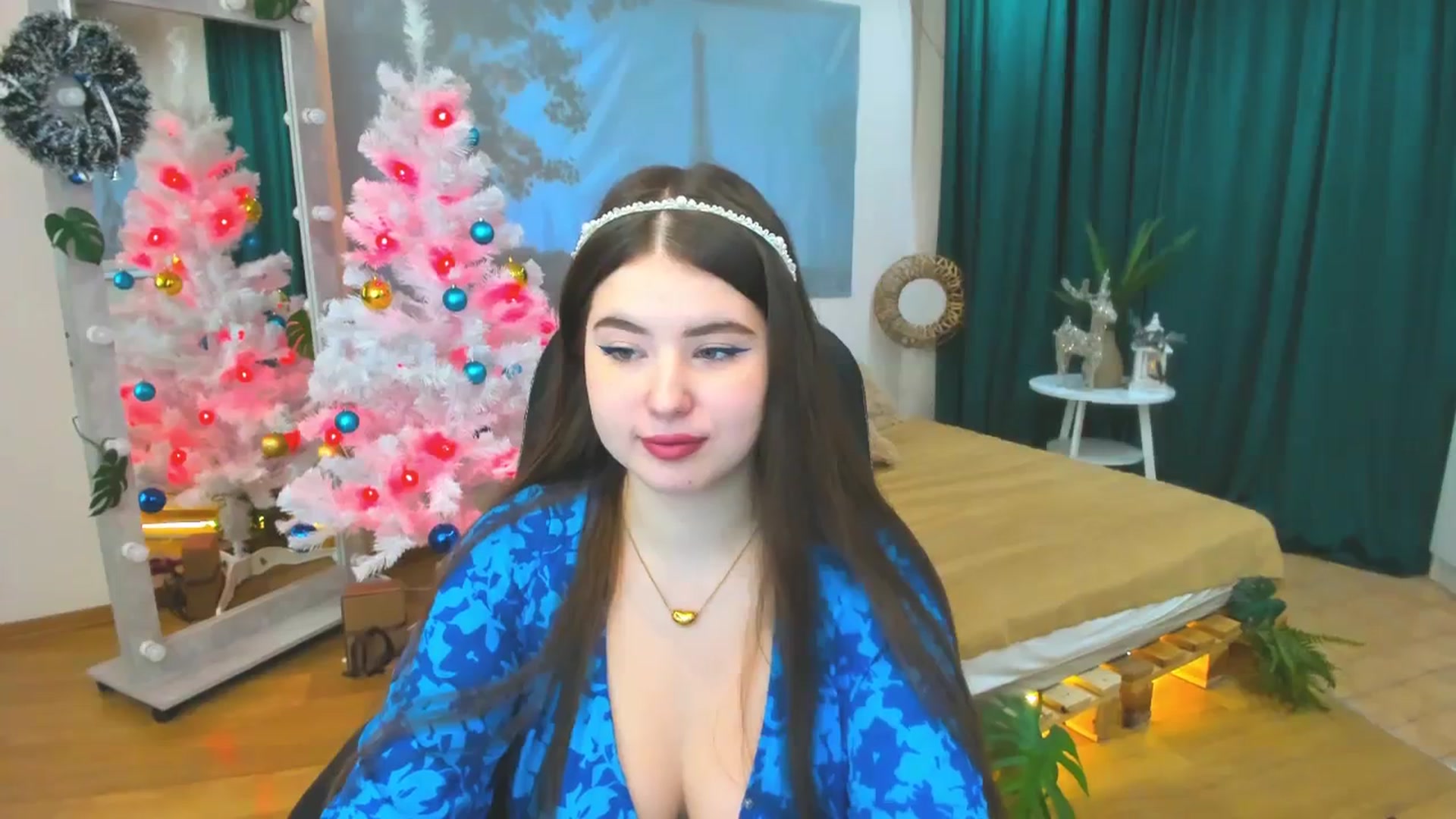 Gallery image thumbnail from AdmireMyEyes's myfreecams stream on, 12/26/2023, 05:02 image 5 of 20