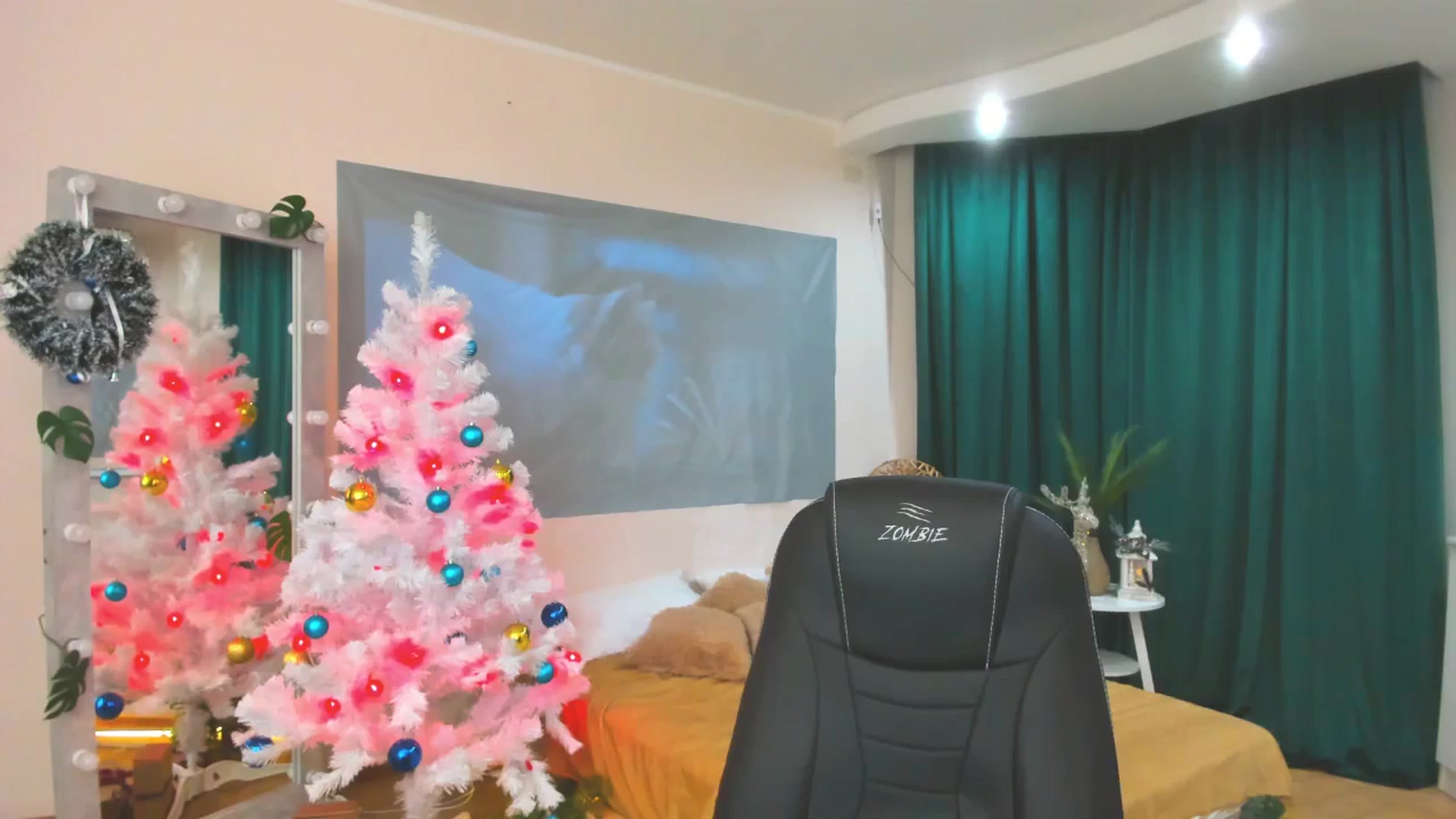 Gallery image thumbnail from AdmireMyEyes's myfreecams stream on, 12/26/2023, 07:47 image 15 of 20
