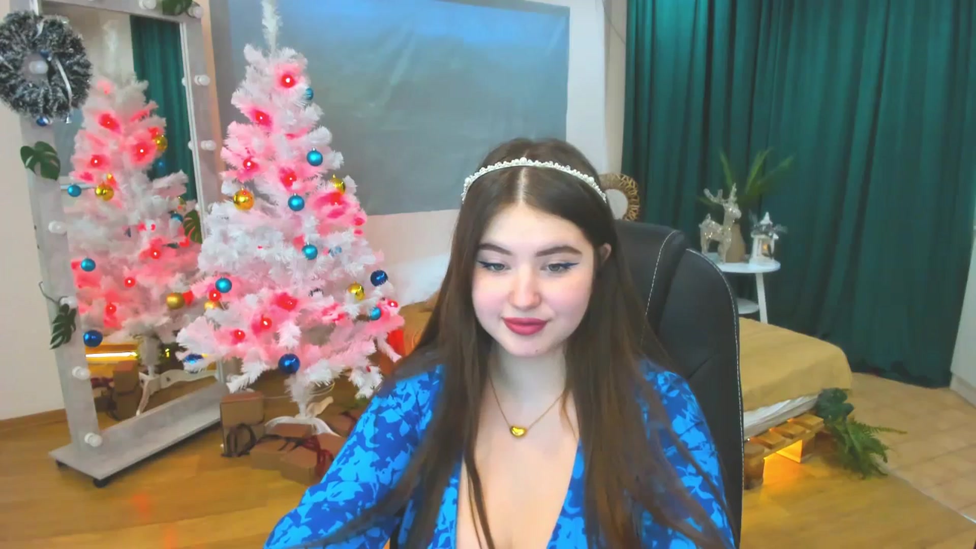 Gallery image thumbnail from AdmireMyEyes's myfreecams stream on, 12/26/2023, 07:47 image 14 of 20