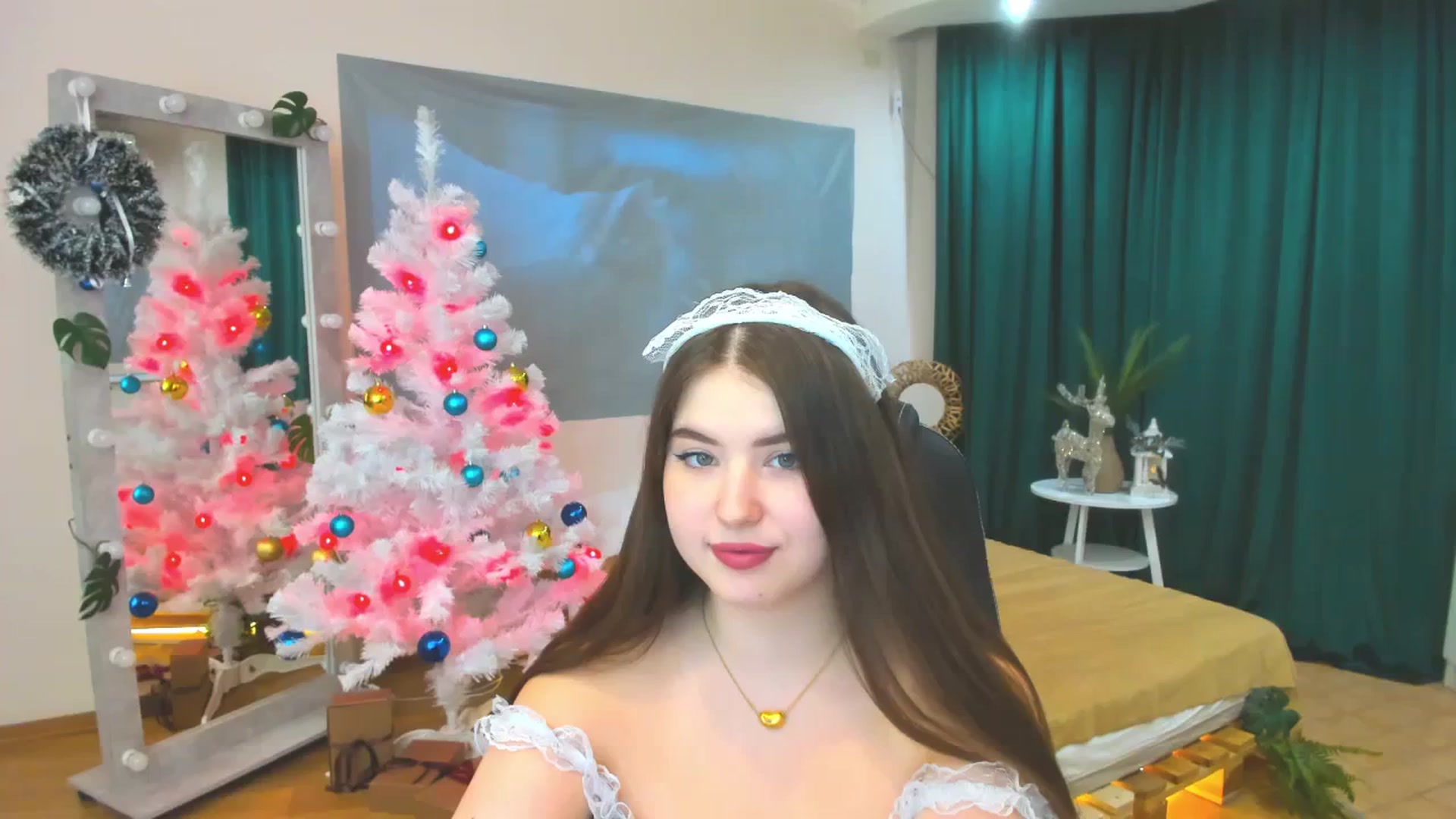 Gallery image thumbnail from AdmireMyEyes's myfreecams stream on, 12/26/2023, 08:52 image 17 of 20