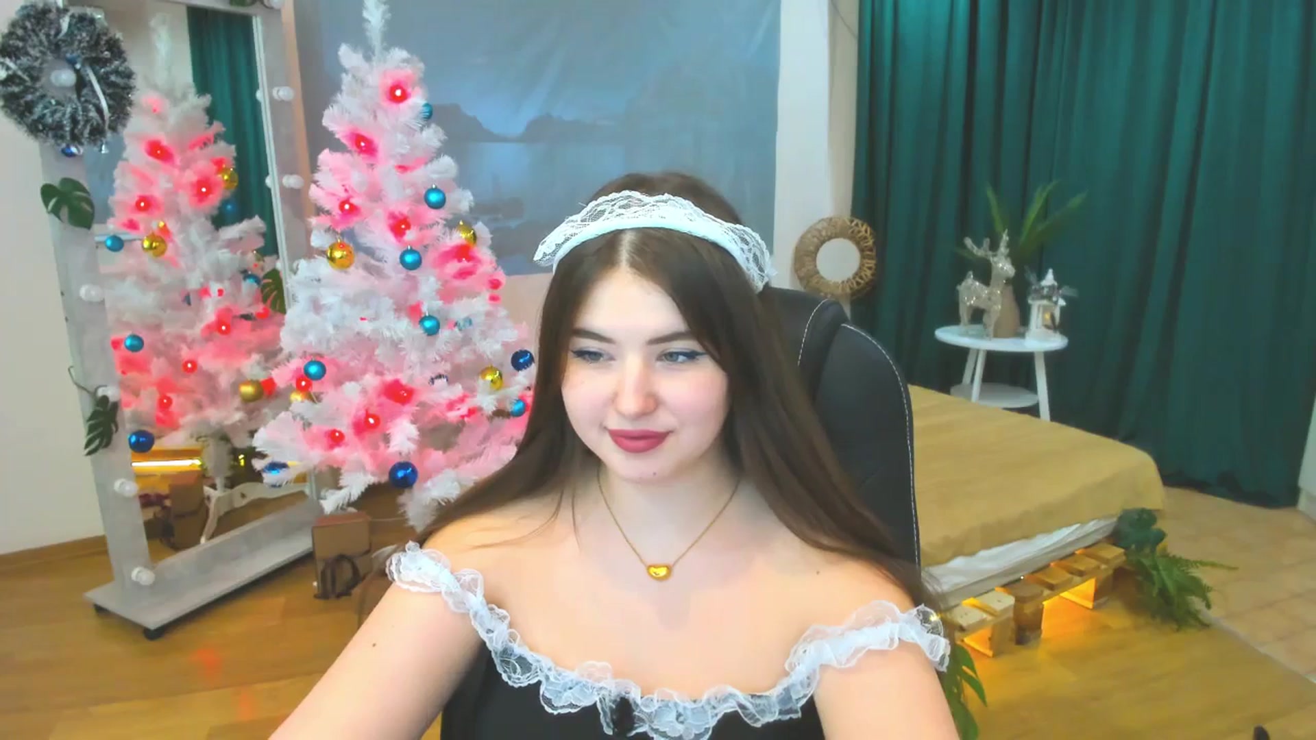 Gallery image thumbnail from AdmireMyEyes's myfreecams stream on, 12/26/2023, 08:52 image 9 of 20