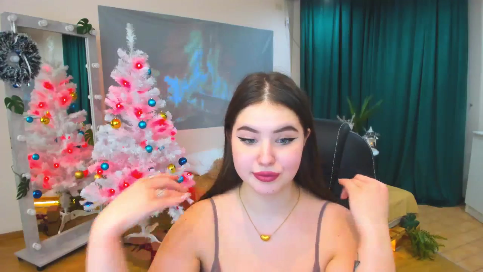 Gallery image thumbnail from AdmireMyEyes's myfreecams stream on, 12/27/2023, 09:47 image 16 of 20