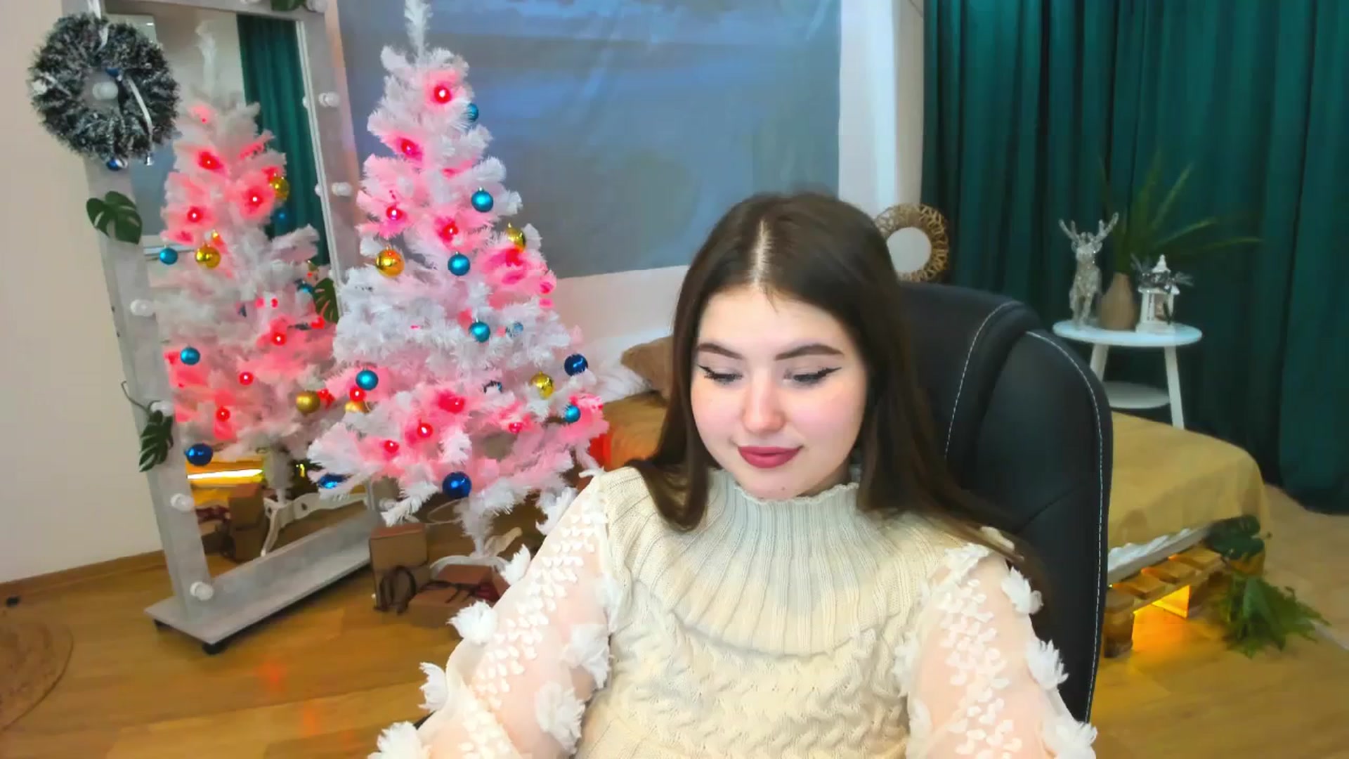 Gallery image thumbnail from AdmireMyEyes's myfreecams stream on, 12/31/2023, 09:41 image 16 of 20