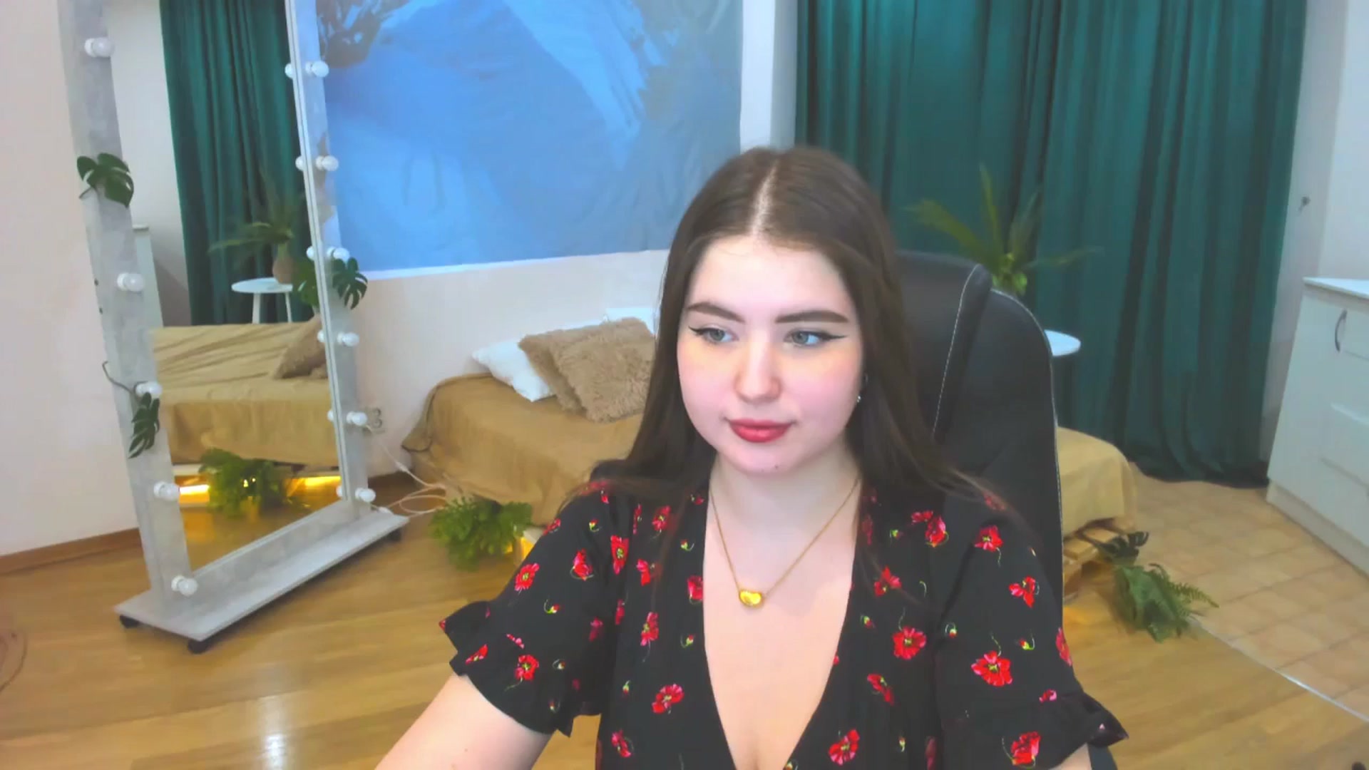 Gallery image thumbnail from AdmireMyEyes's myfreecams stream on, 01/24/2024, 07:08 image 18 of 20