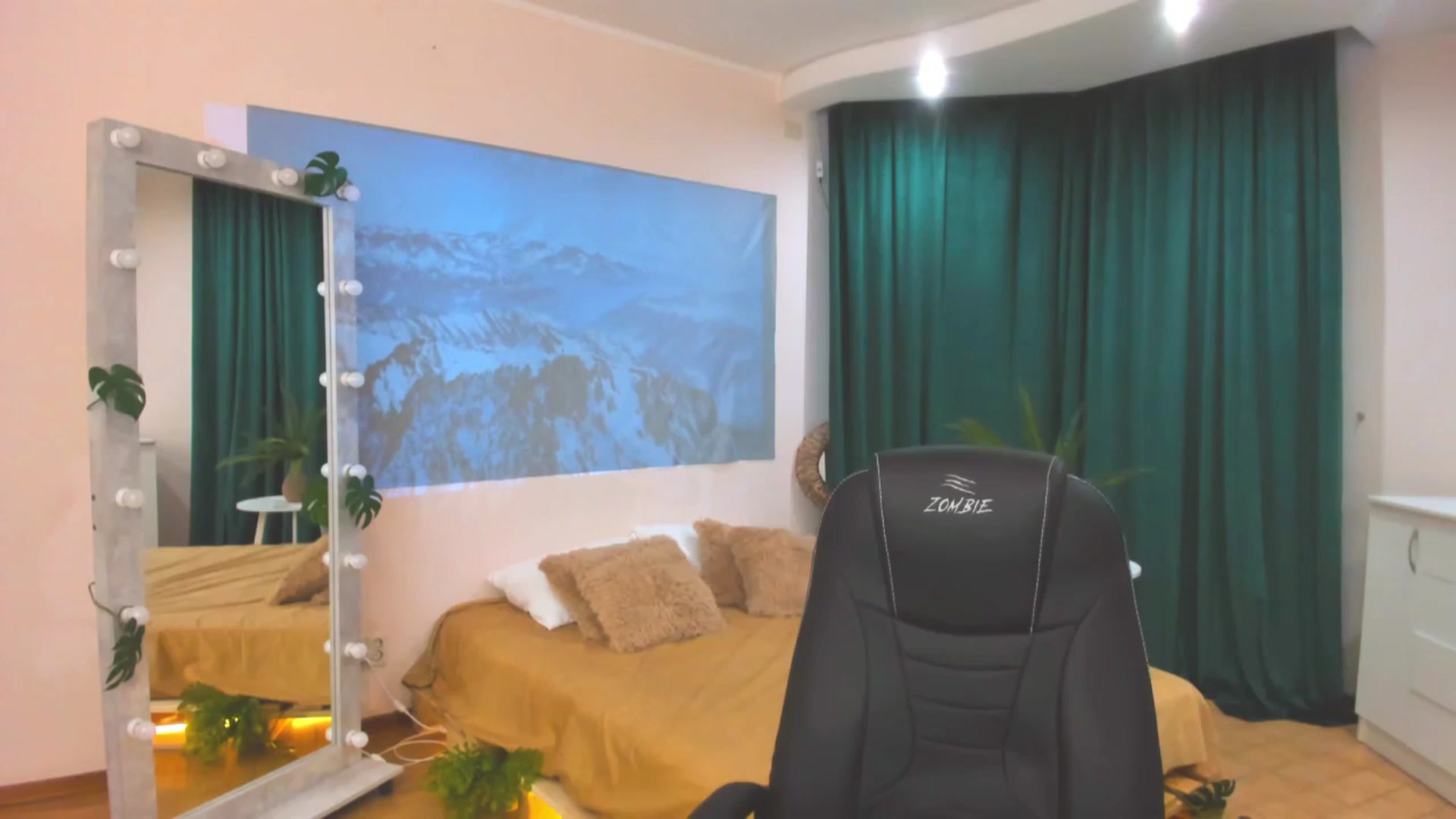 Gallery image thumbnail from AdmireMyEyes's myfreecams stream on, 01/24/2024, 07:08 image 11 of 20