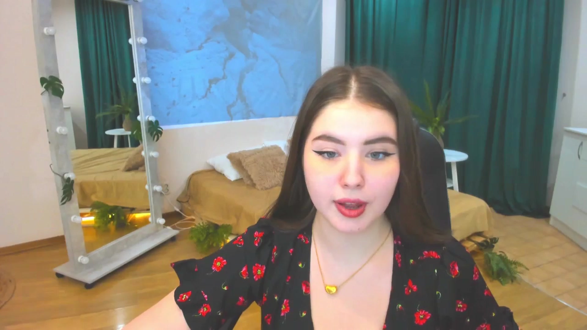 Gallery image thumbnail from AdmireMyEyes's myfreecams stream on, 01/24/2024, 07:08 image 12 of 20