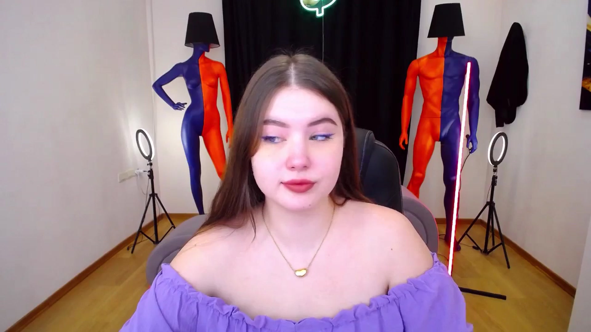 Gallery image thumbnail from AdmireMyEyes's myfreecams stream on, 01/25/2024, 11:00 image 4 of 20