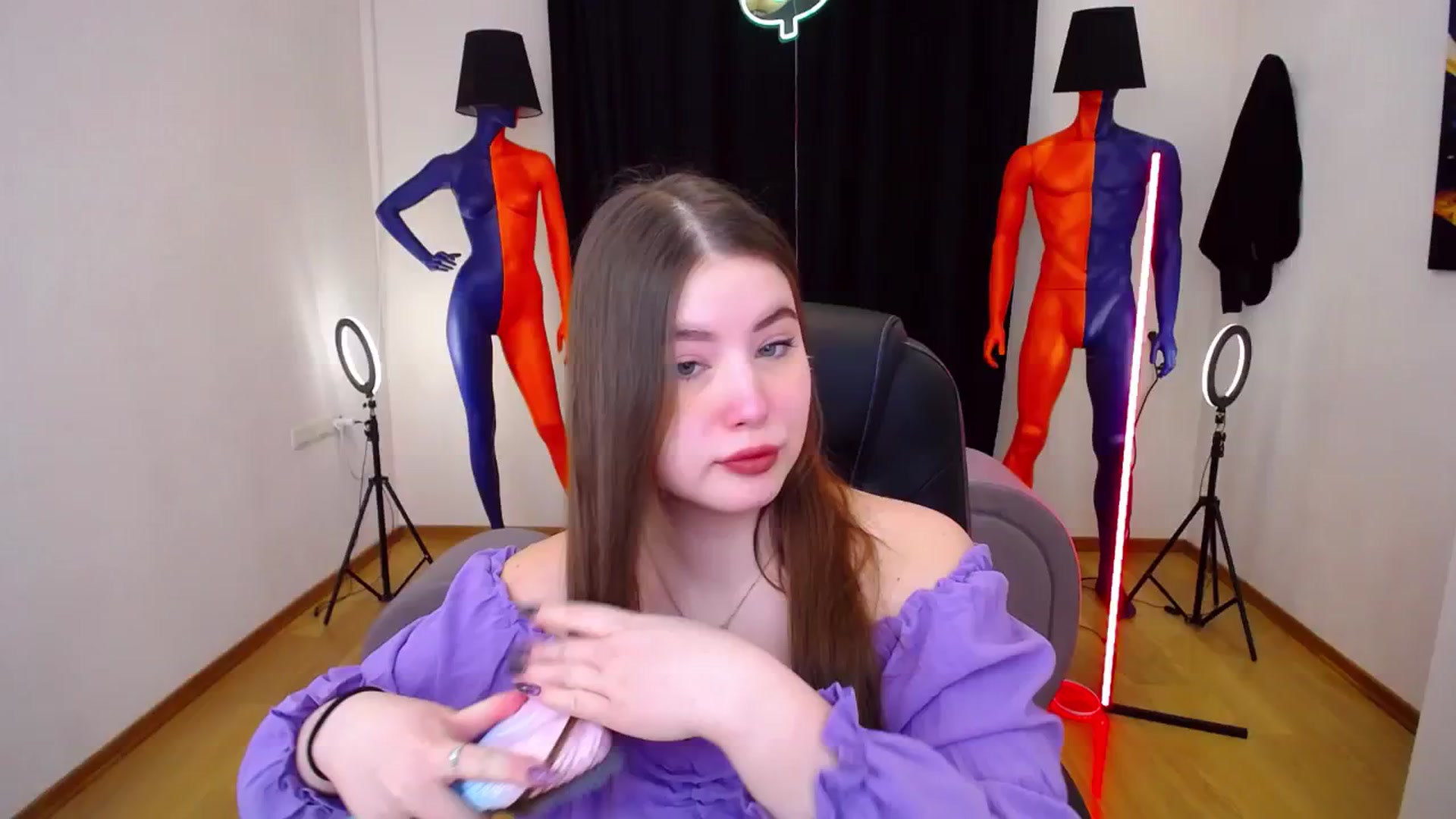 Gallery image thumbnail from AdmireMyEyes's myfreecams stream on, 01/25/2024, 11:00 image 1 of 20