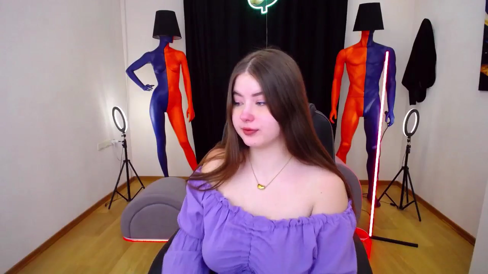 Gallery image thumbnail from AdmireMyEyes's myfreecams stream on, 01/25/2024, 11:00 image 9 of 20