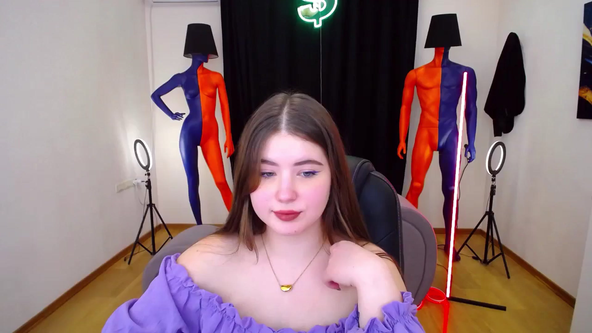 Gallery image thumbnail from AdmireMyEyes's myfreecams stream on, 01/25/2024, 12:45 image 3 of 20