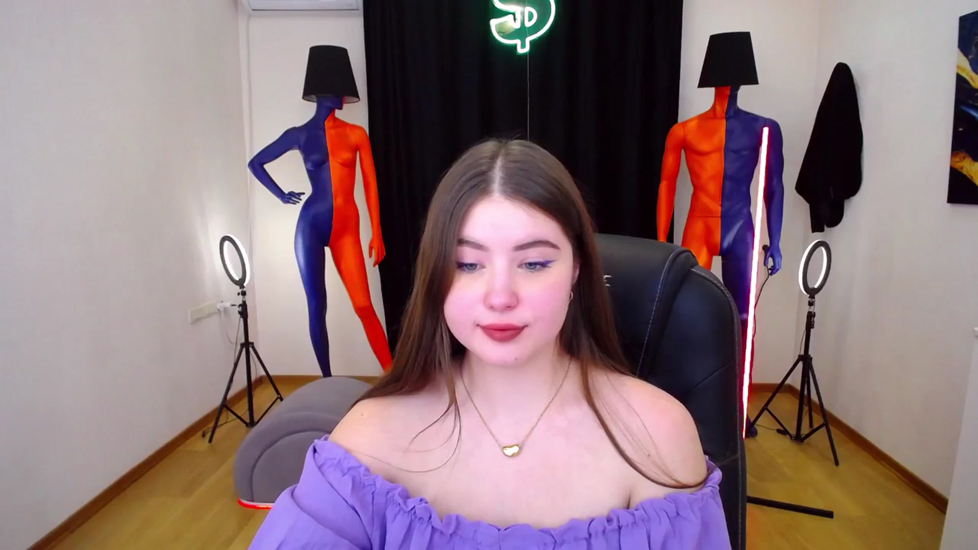 Gallery image thumbnail from AdmireMyEyes's myfreecams stream on, 01/25/2024, 12:45 image 20 of 20