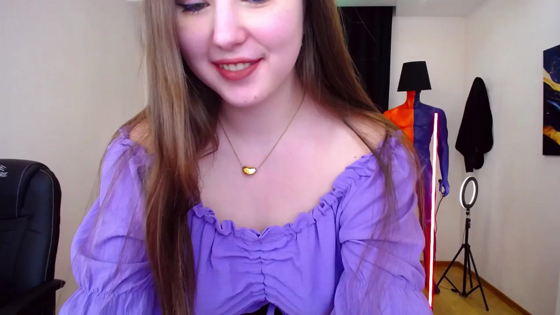 Gallery image thumbnail from AdmireMyEyes's myfreecams stream on, 01/25/2024, 12:45 image 7 of 20