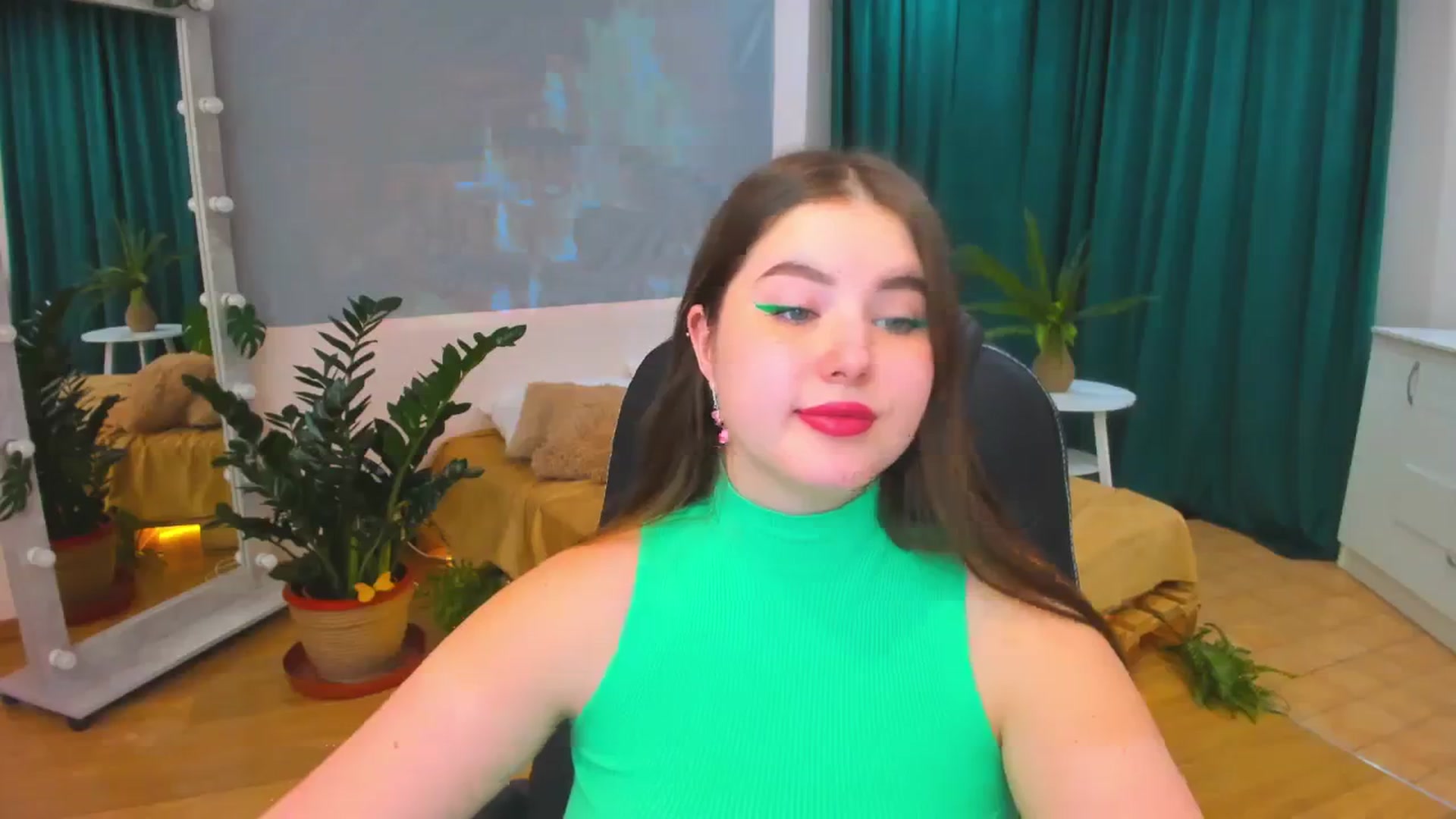 Gallery image thumbnail from AdmireMyEyes's myfreecams stream on, 01/27/2024, 08:39 image 16 of 20