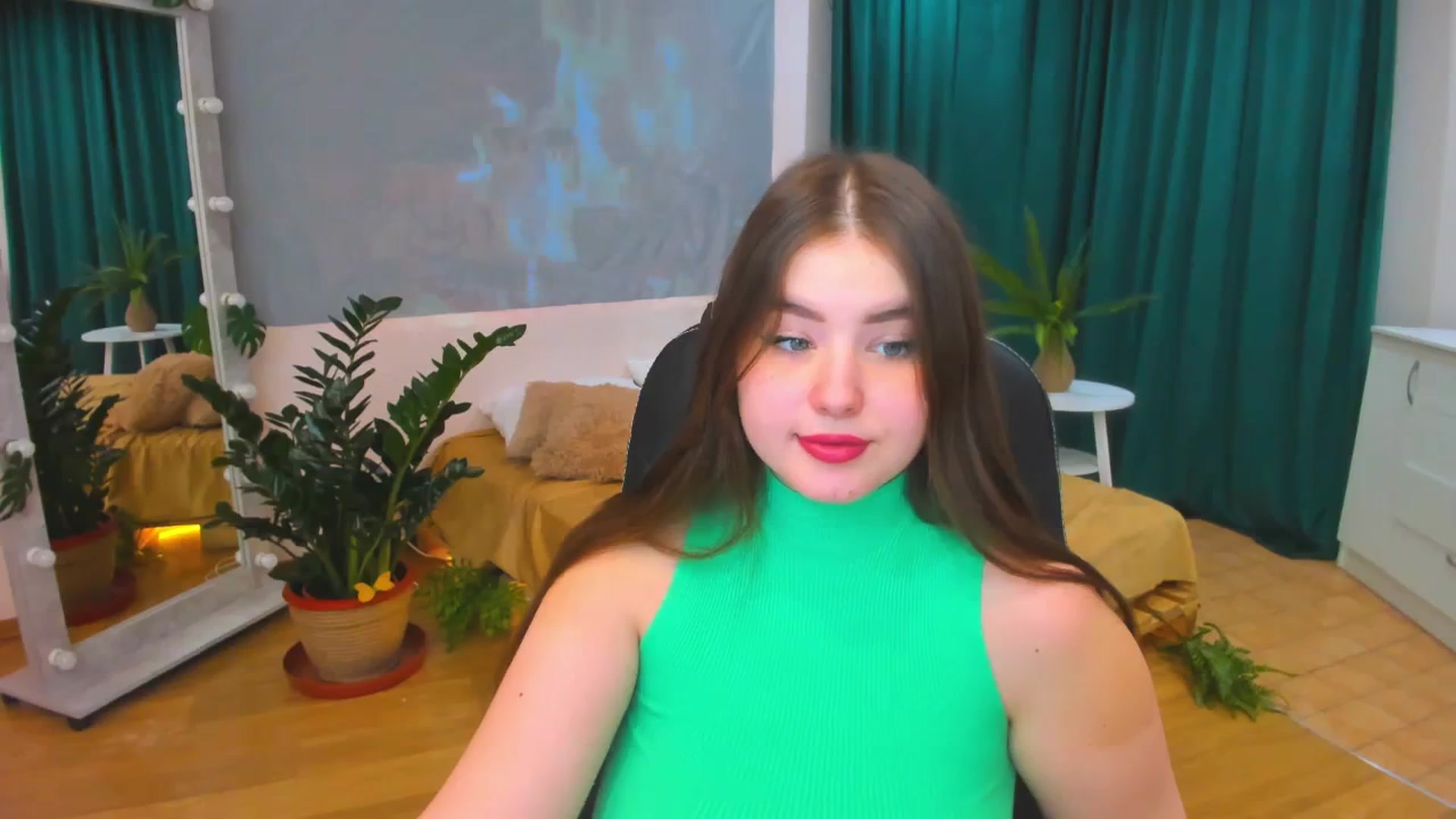 Gallery image thumbnail from AdmireMyEyes's myfreecams stream on, 01/27/2024, 08:39 image 14 of 20