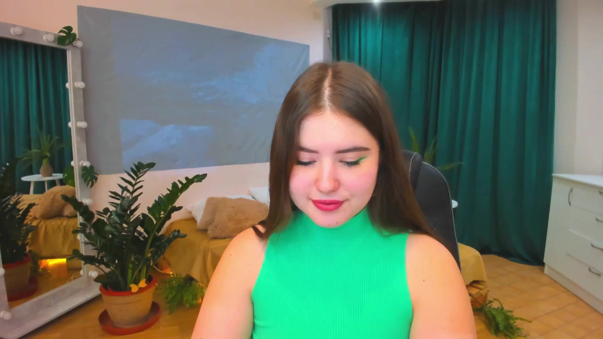 Gallery image thumbnail from AdmireMyEyes's myfreecams stream on, 01/27/2024, 09:49 image 19 of 20