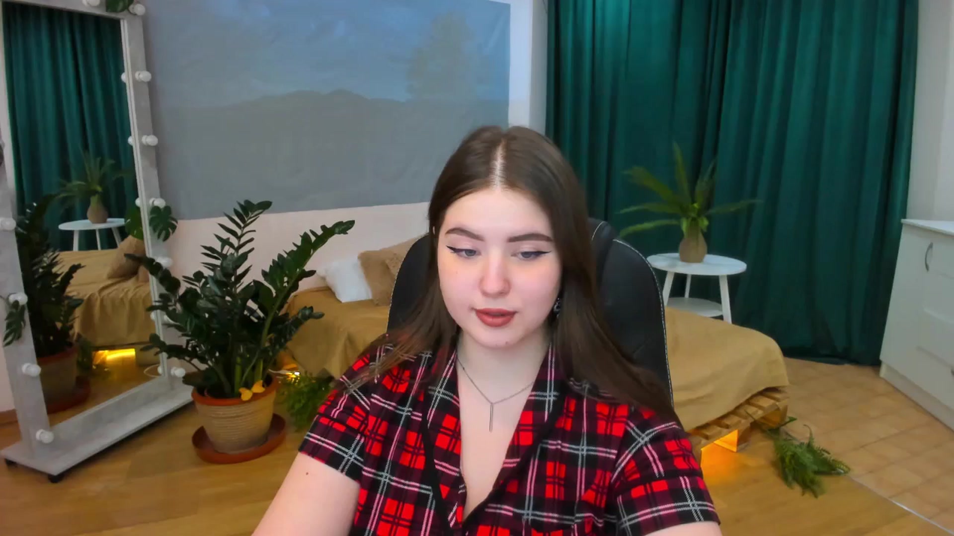 Gallery image thumbnail from AdmireMyEyes's myfreecams stream on, 01/29/2024, 09:49 image 20 of 20