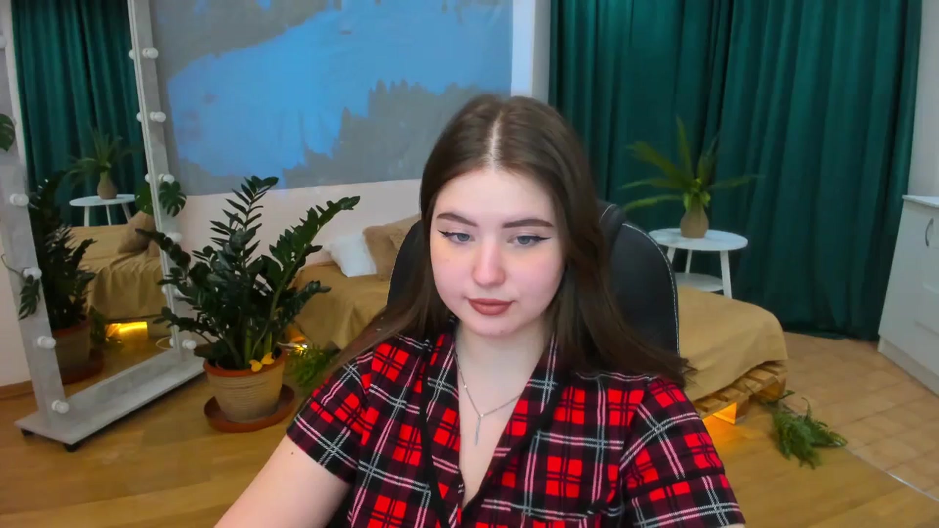 Gallery image thumbnail from AdmireMyEyes's myfreecams stream on, 01/29/2024, 09:49 image 2 of 20