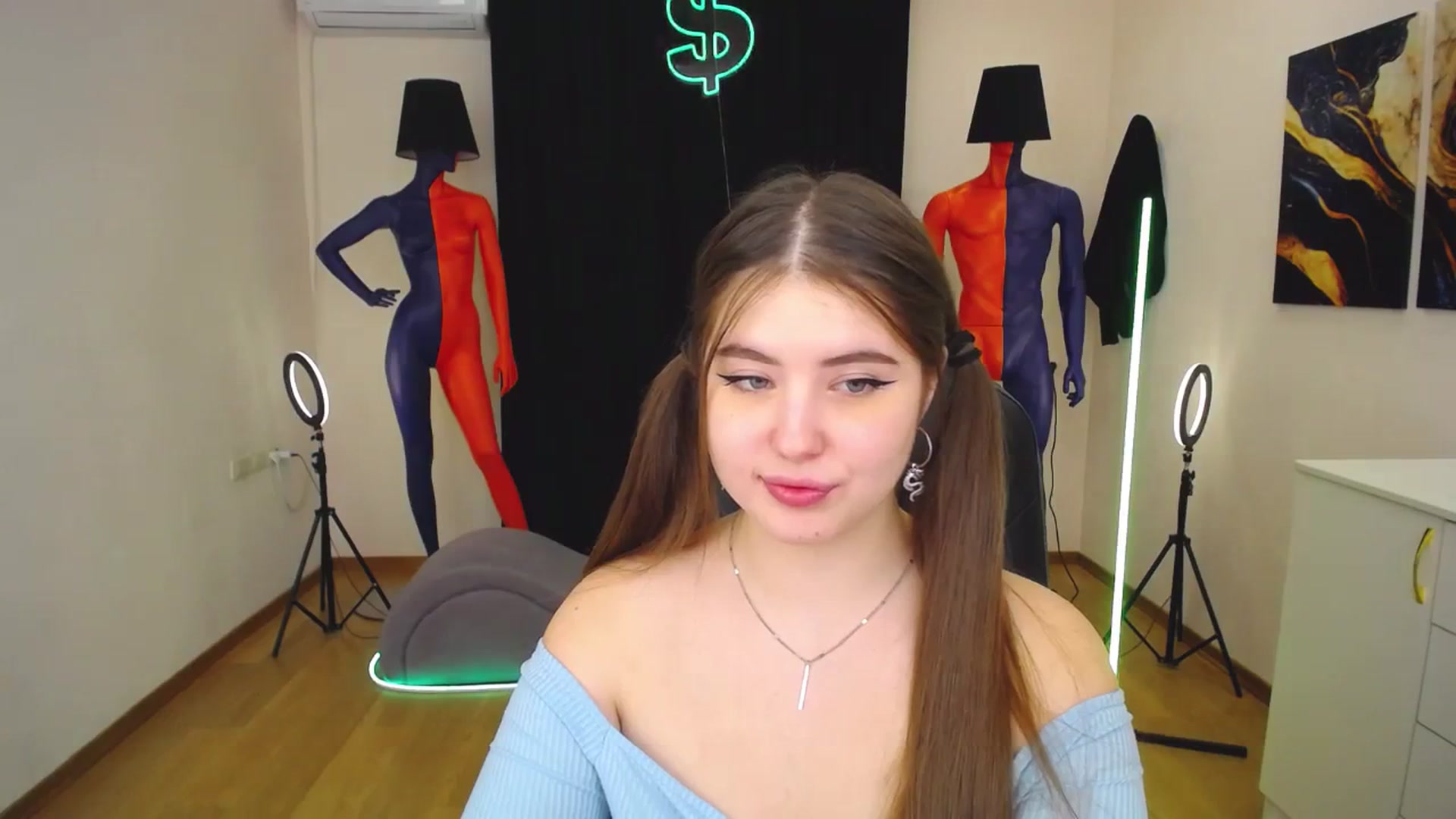Gallery image thumbnail from AdmireMyEyes's myfreecams stream on, 01/30/2024, 09:48 image 20 of 20