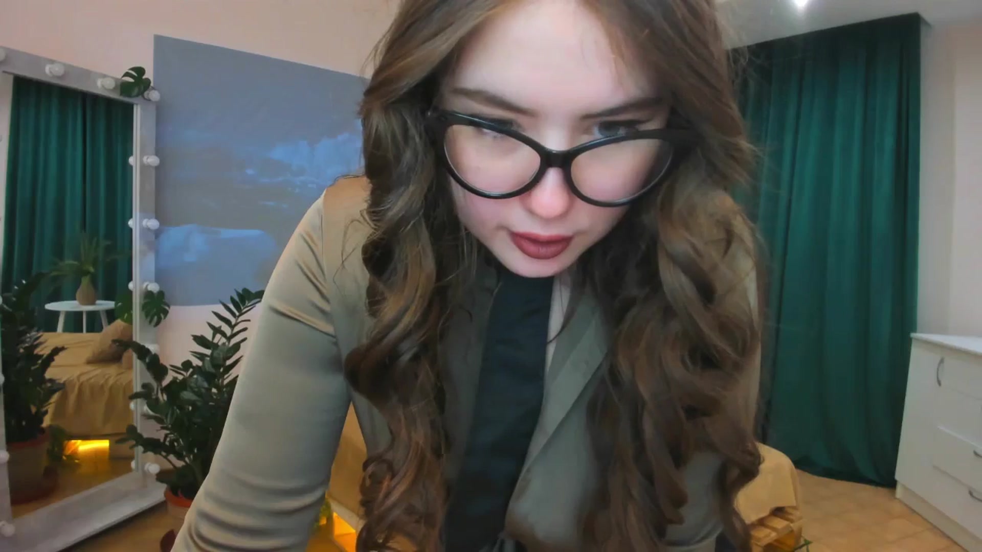 Gallery image thumbnail from AdmireMyEyes's myfreecams stream on, 01/31/2024, 09:49 image 8 of 20