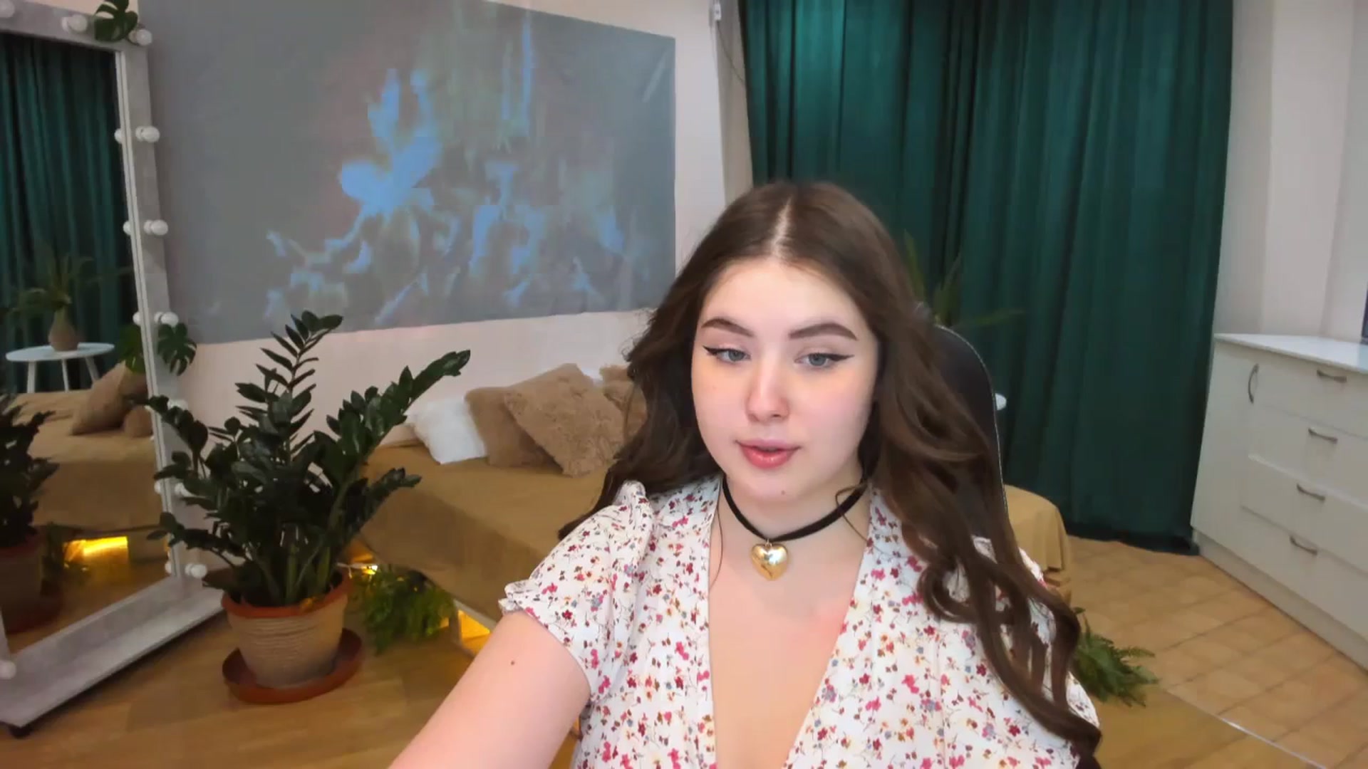 Gallery image thumbnail from AdmireMyEyes's myfreecams stream on, 02/04/2024, 08:25 image 20 of 20