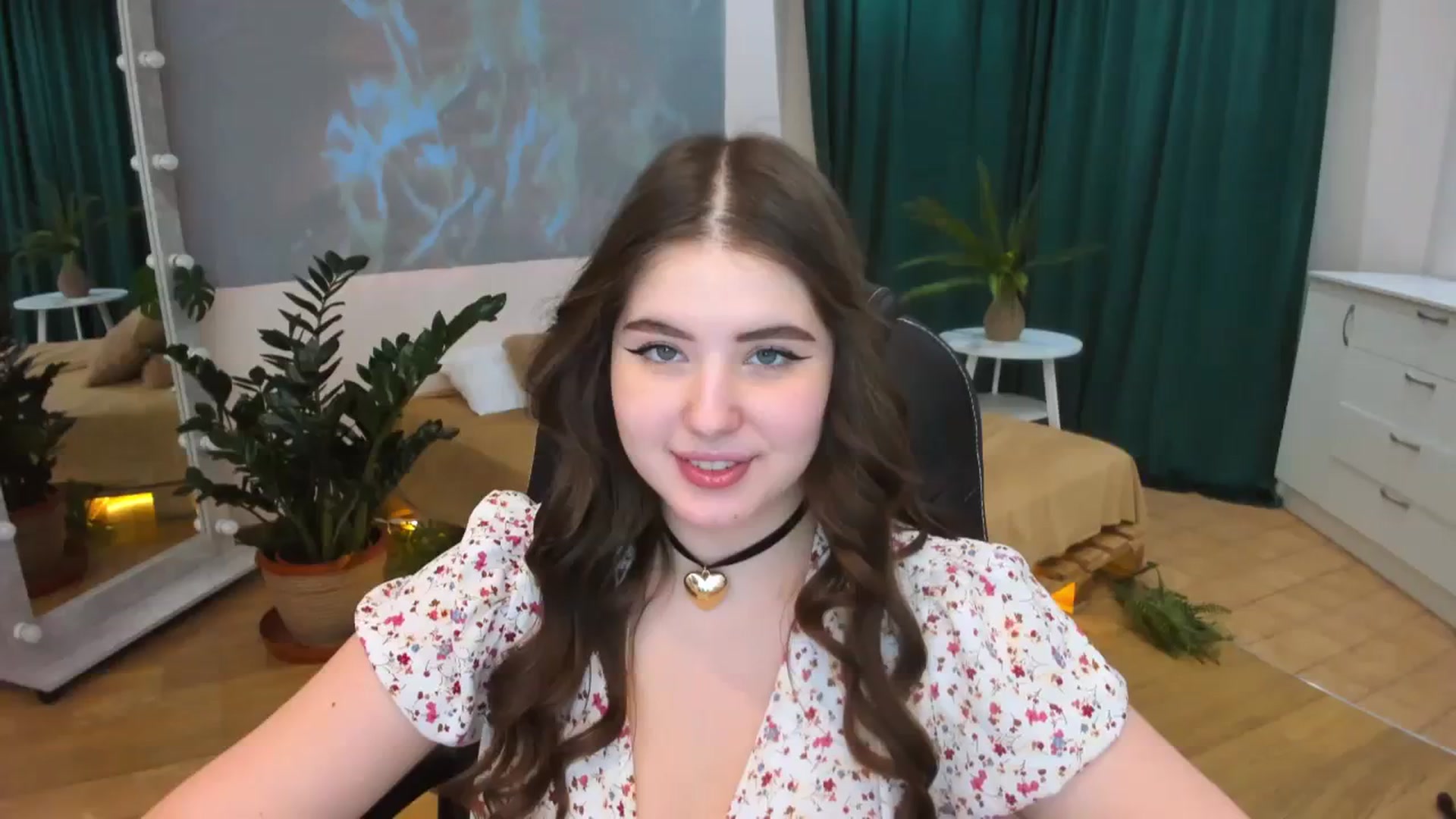 Gallery image thumbnail from AdmireMyEyes's myfreecams stream on, 02/04/2024, 08:25 image 5 of 20