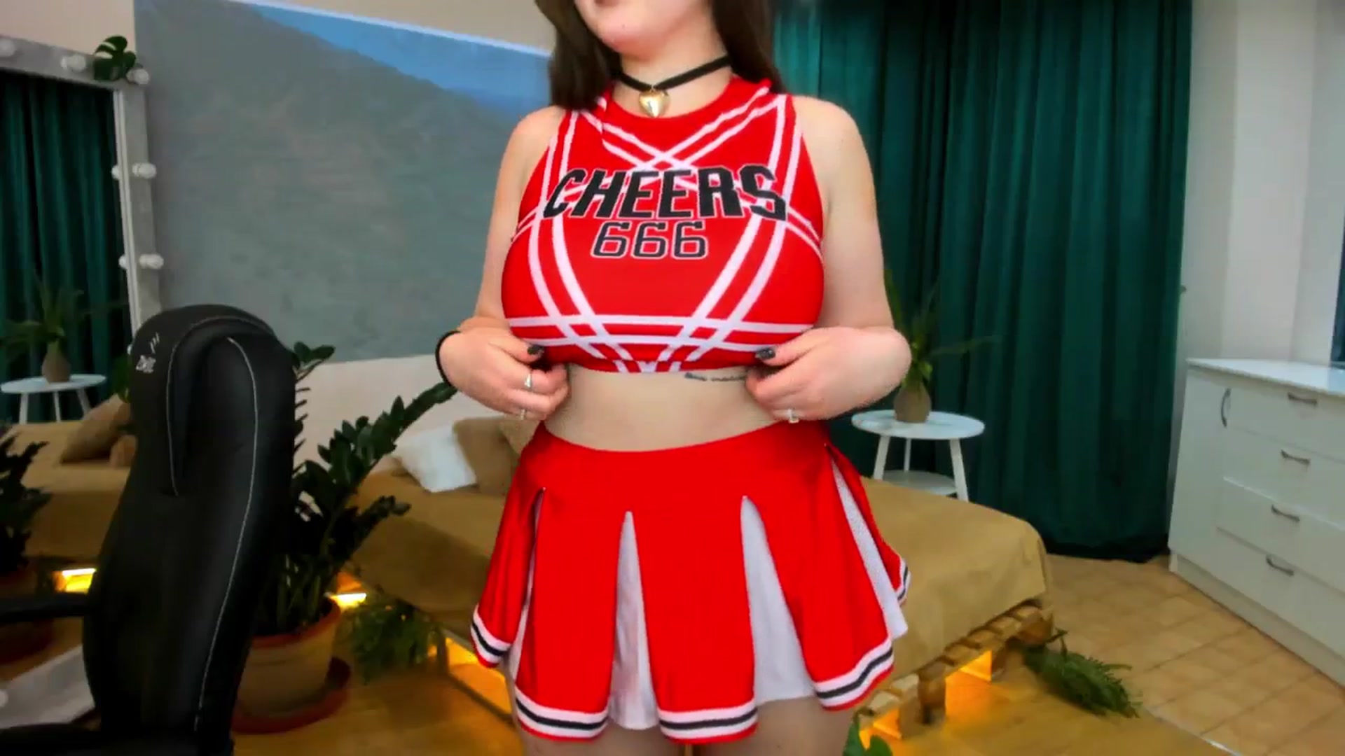 Gallery image thumbnail from AdmireMyEyes's myfreecams stream on, 02/05/2024, 05:48 image 17 of 20
