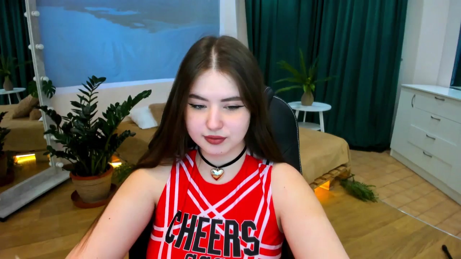 Gallery image thumbnail from AdmireMyEyes's myfreecams stream on, 02/05/2024, 06:26 image 6 of 20