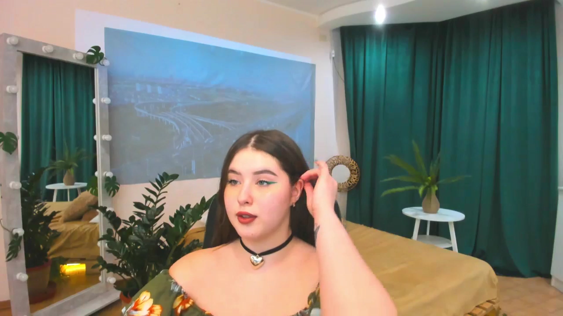 Gallery image thumbnail from AdmireMyEyes's myfreecams stream on, 02/07/2024, 07:47 image 8 of 20