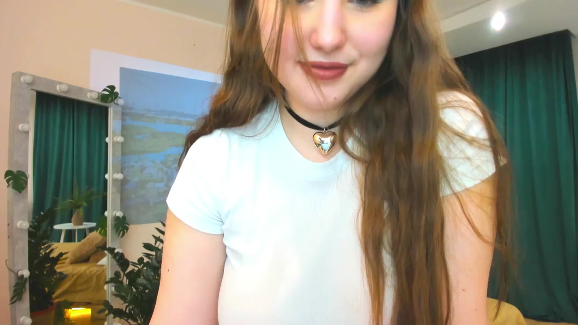 Gallery image thumbnail from AdmireMyEyes's myfreecams stream on, 02/07/2024, 08:18 image 19 of 20