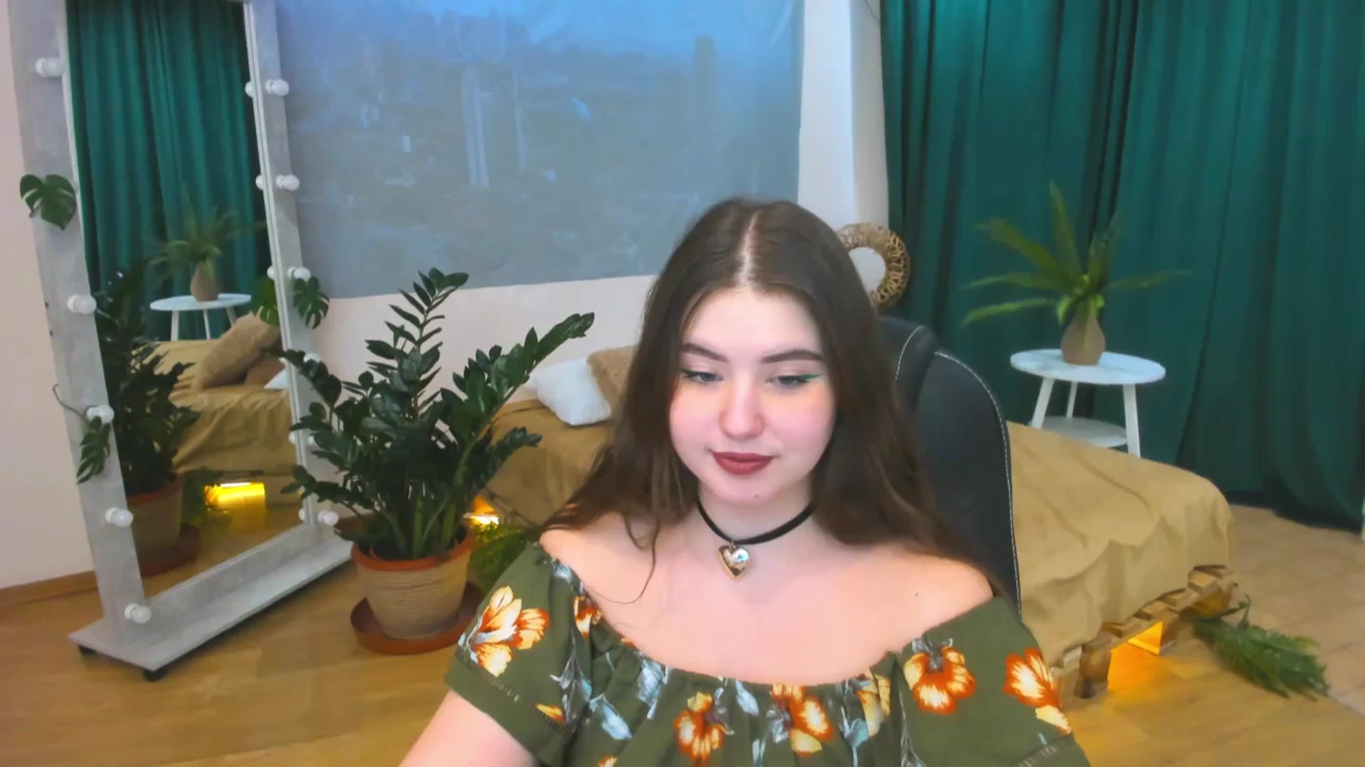 Gallery image thumbnail from AdmireMyEyes's myfreecams stream on, 02/07/2024, 09:50 image 10 of 20