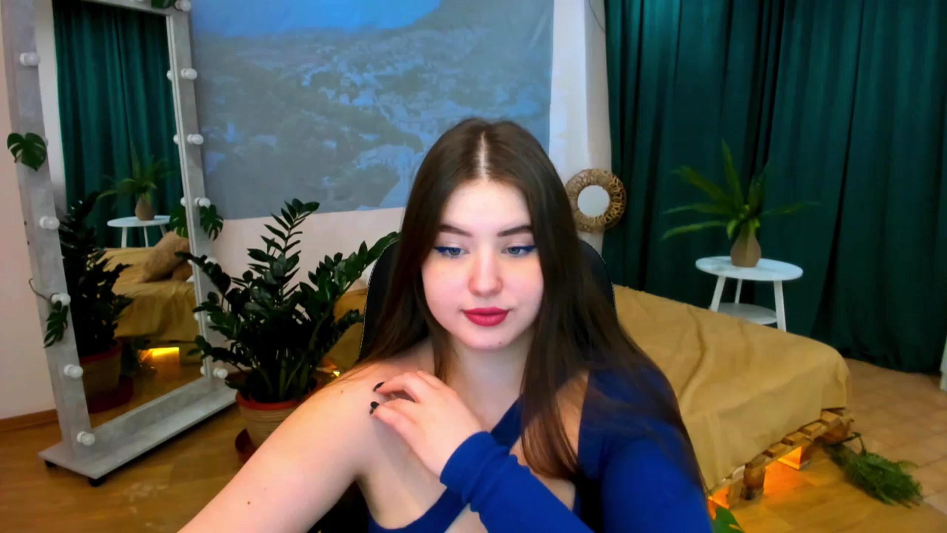 Gallery image thumbnail from AdmireMyEyes's myfreecams stream on, 02/08/2024, 09:48 image 7 of 20