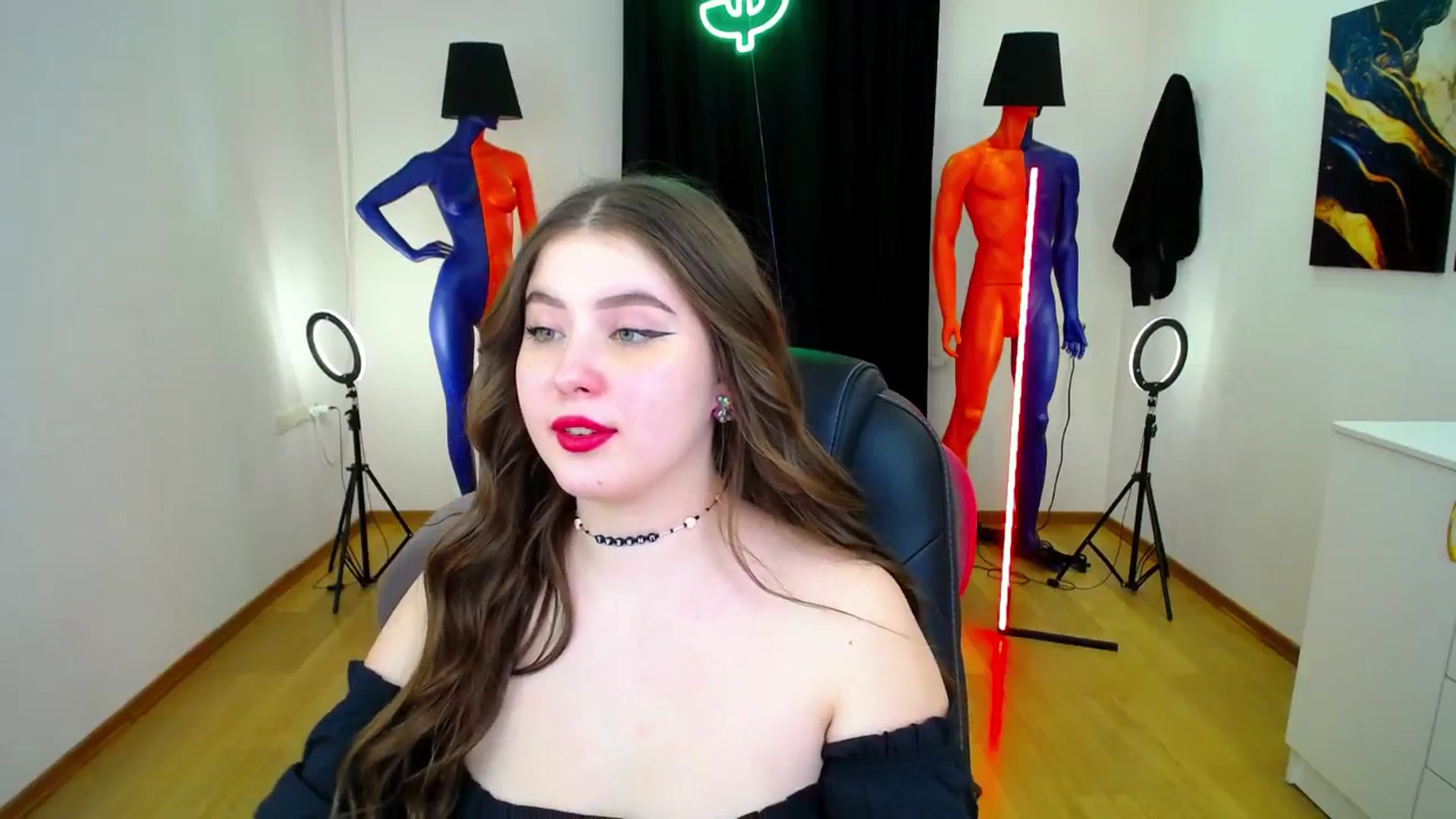 Gallery image thumbnail from AdmireMyEyes's myfreecams stream on, 02/09/2024, 09:41 image 17 of 20