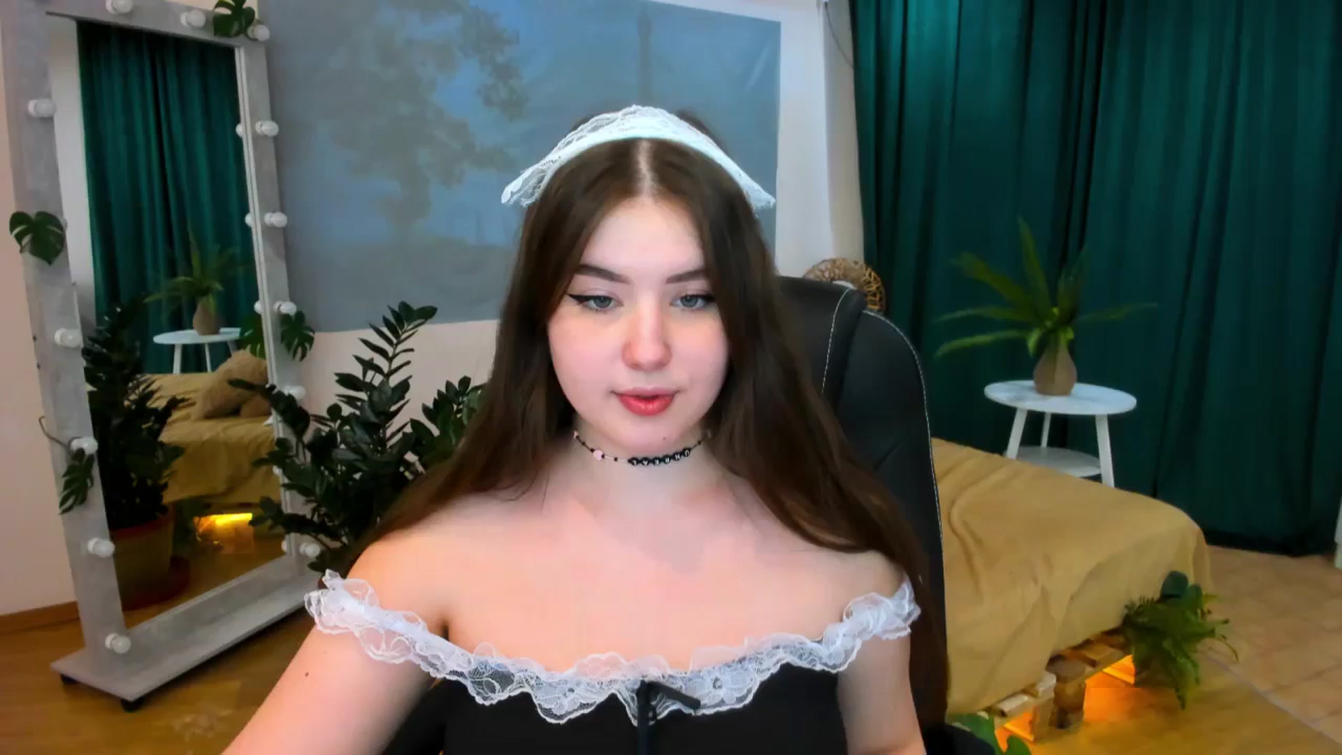 Gallery image thumbnail from AdmireMyEyes's myfreecams stream on, 02/10/2024, 09:19 image 18 of 20
