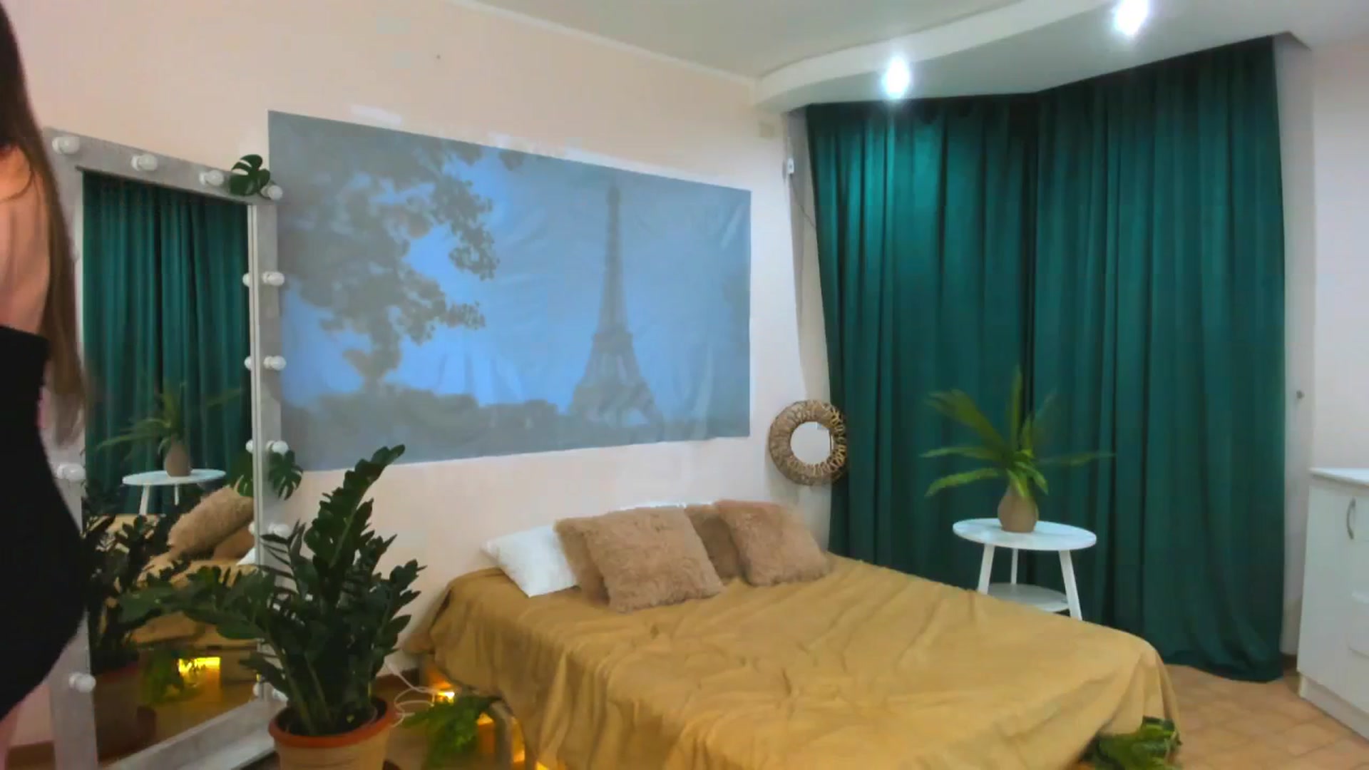 Gallery image thumbnail from AdmireMyEyes's myfreecams stream on, 02/24/2024, 14:24 image 11 of 20