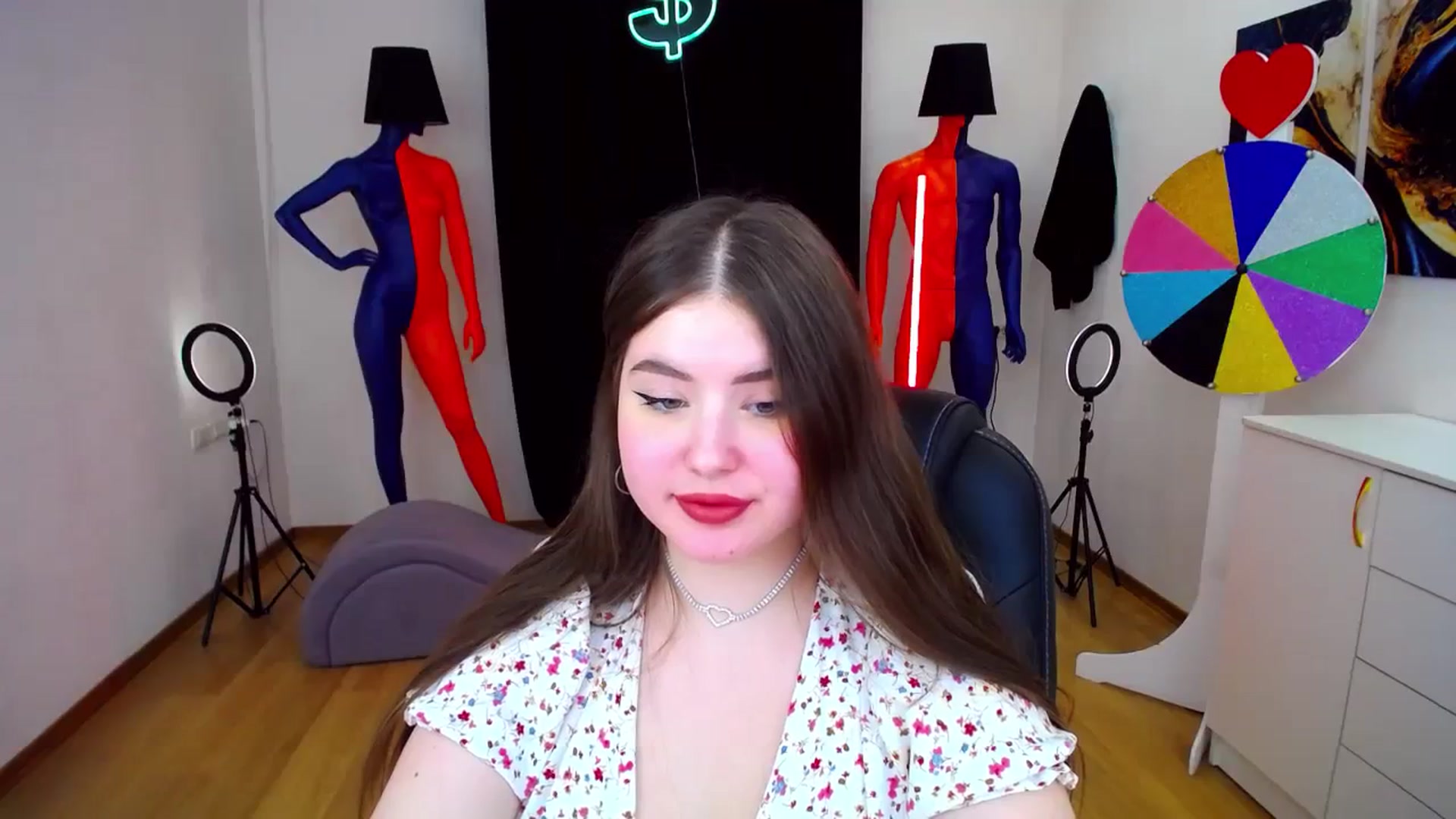 Gallery image thumbnail from AdmireMyEyes's myfreecams stream on, 02/25/2024, 09:02 image 8 of 20
