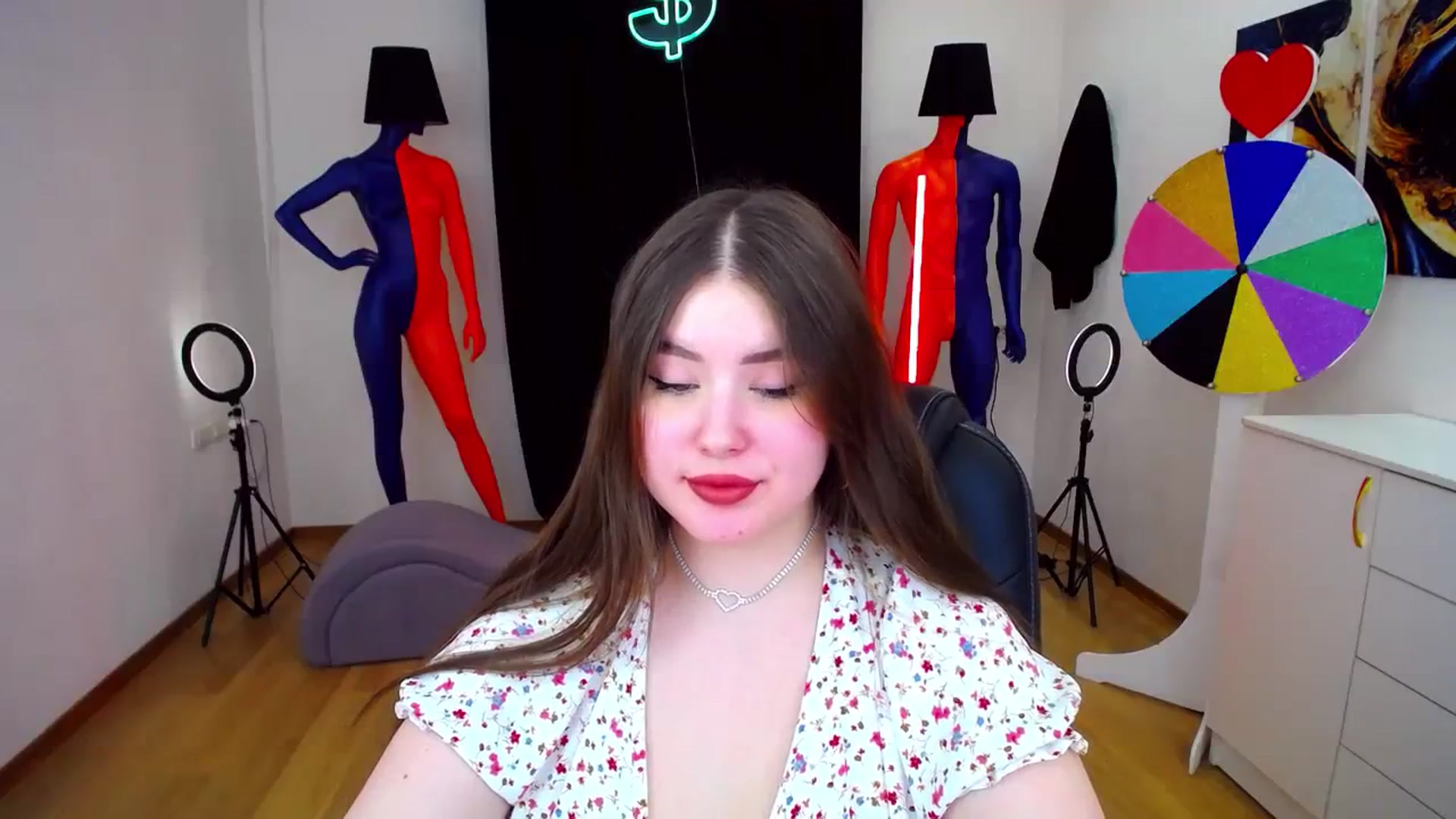 Gallery image thumbnail from AdmireMyEyes's myfreecams stream on, 02/25/2024, 09:02 image 3 of 20