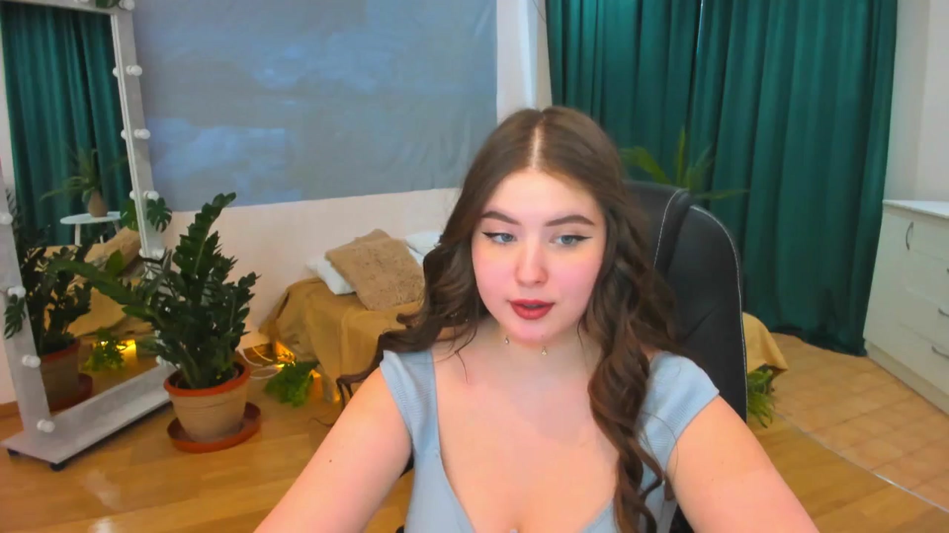Gallery image thumbnail from AdmireMyEyes's myfreecams stream on, 02/28/2024, 09:11 image 20 of 20